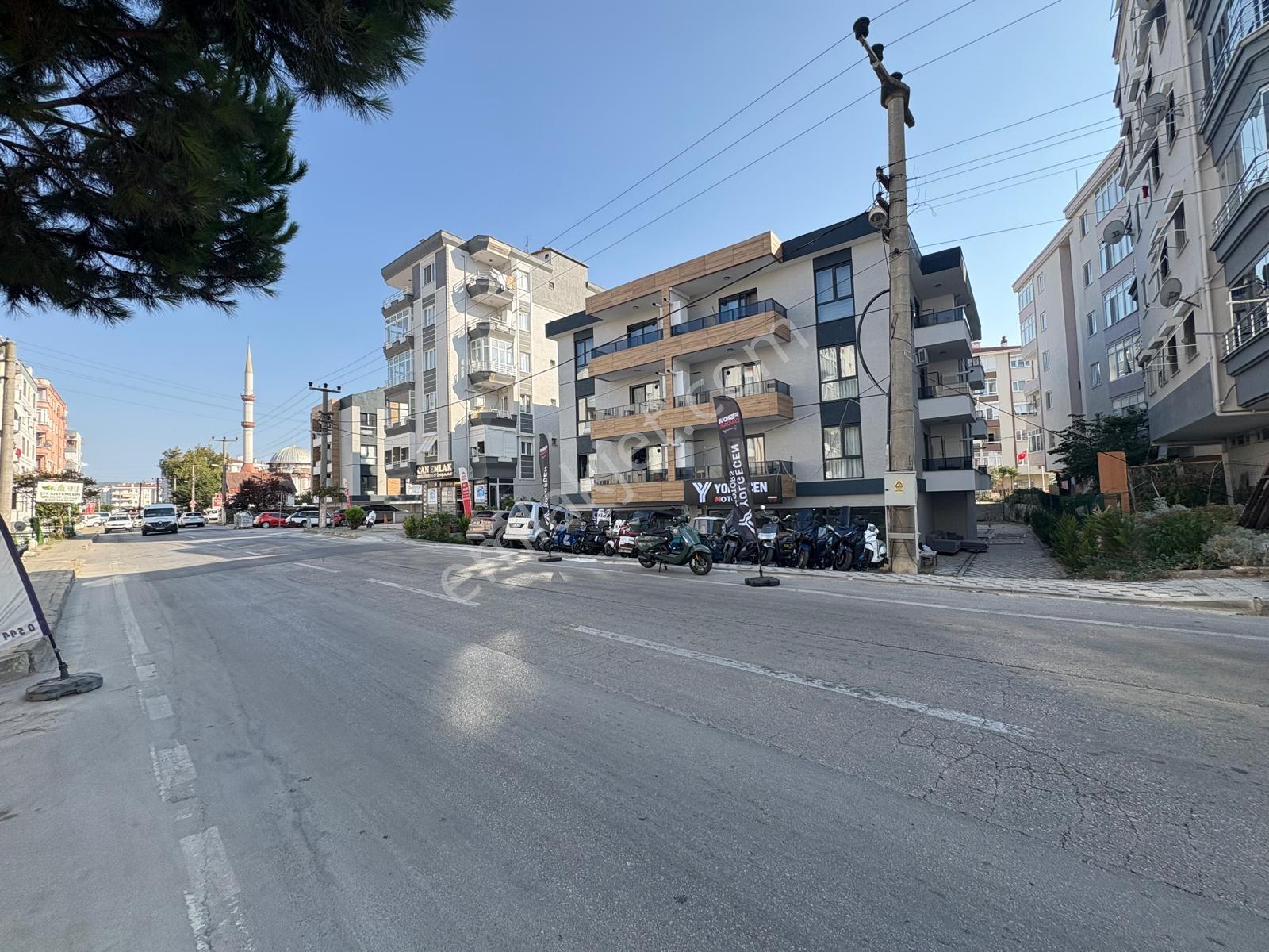 Mudanya Güzelyalıda Deniz Manzaralı 1+1 Eşyalı Satılık Daire - Görsel 11