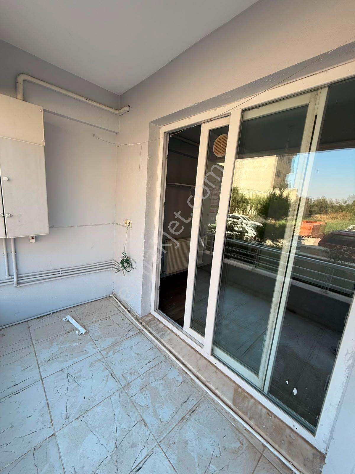 Manisa Alaşehir Alper Gayrimenkulden Fatih Mah. Kapalı Mutfak 2+1 Yeni Bina 90m2