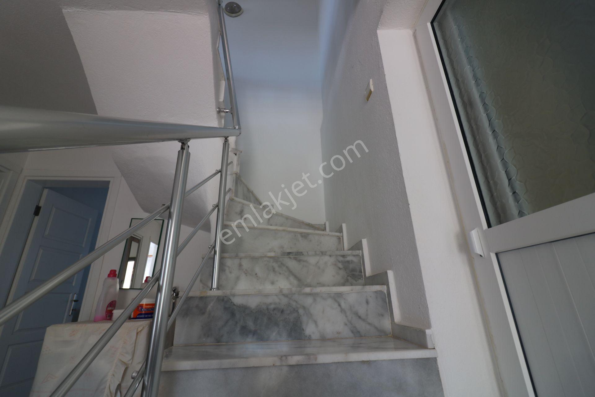 Didim Ak Yeniköy Yeşiltepe Mevkii 4+1 Geniş Bahçeli Satılık Villa - Görsel 24