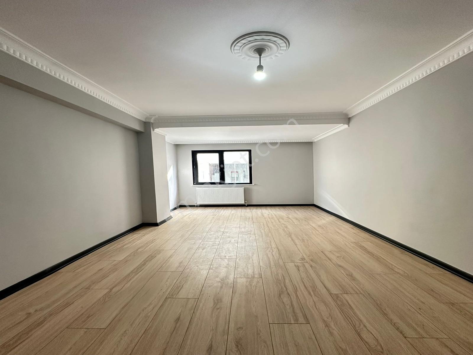 Yenikent Mah. Göçmen Mahallesinde | Sıfır | 110m² | Ara Kat 2+1 - Görsel 8