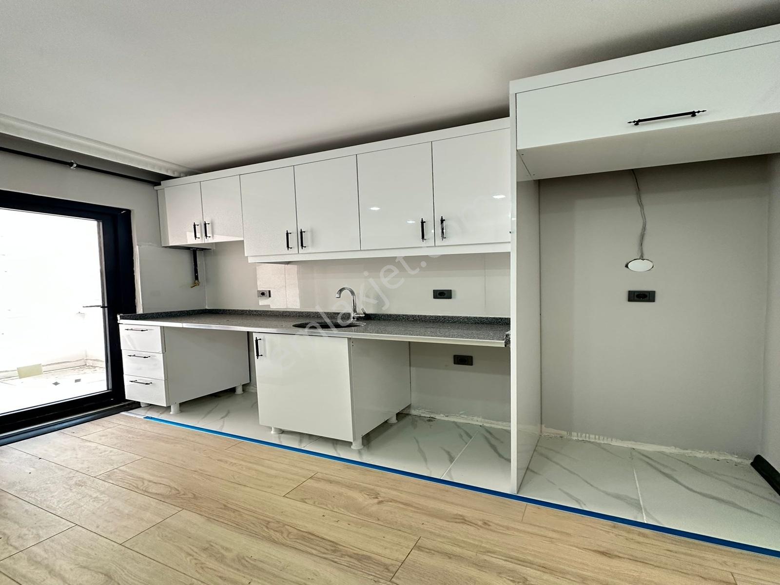 Yenikent Mah. Göçmen Mahallesinde | Sıfır | 110m² | Ara Kat 2+1 - Görsel 31
