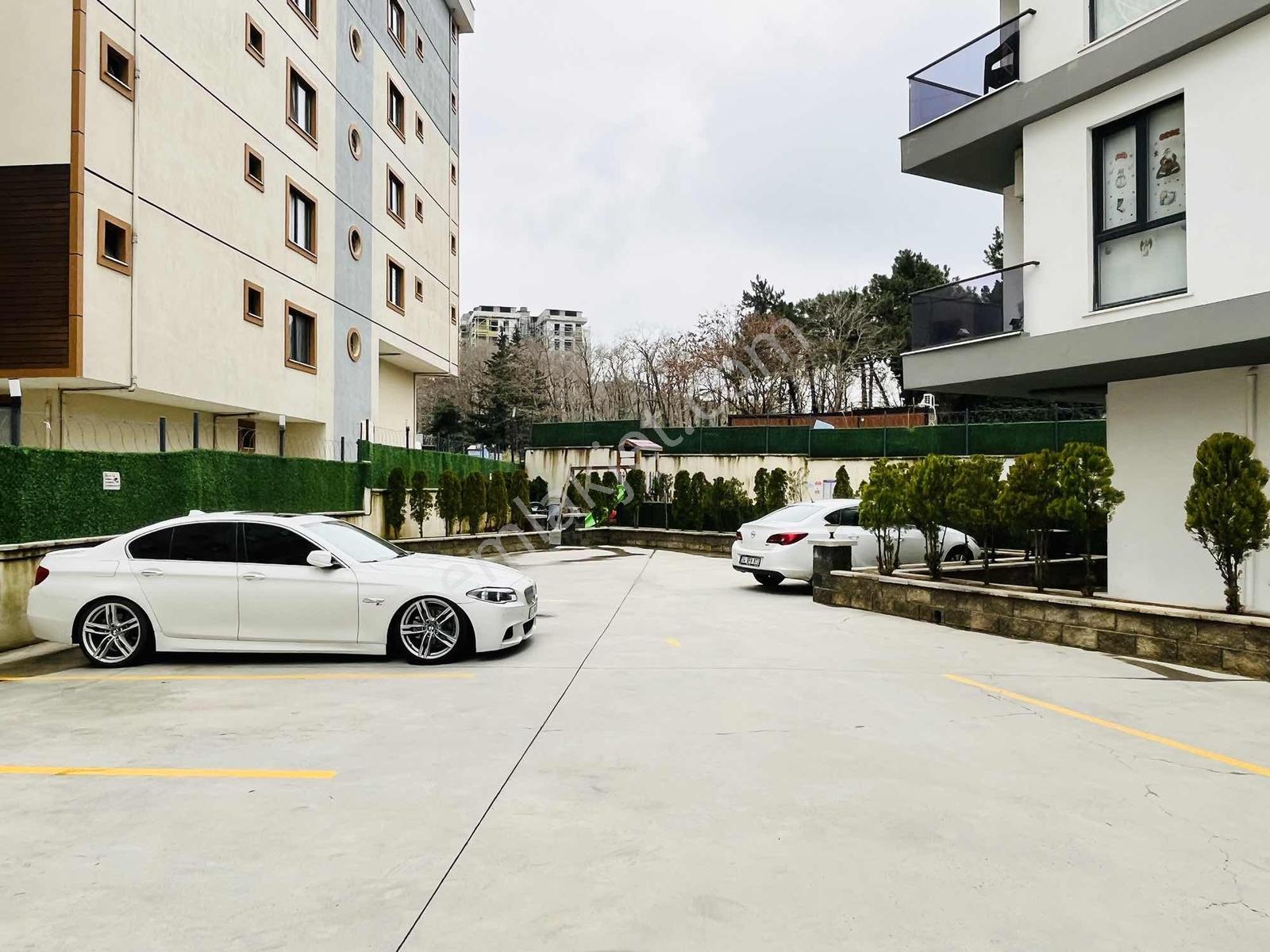 Çekmeköy Defnedalı Sitesi Kiralık 1+1 Ayrı Mutfaklı Arakat Daire - Görsel 9