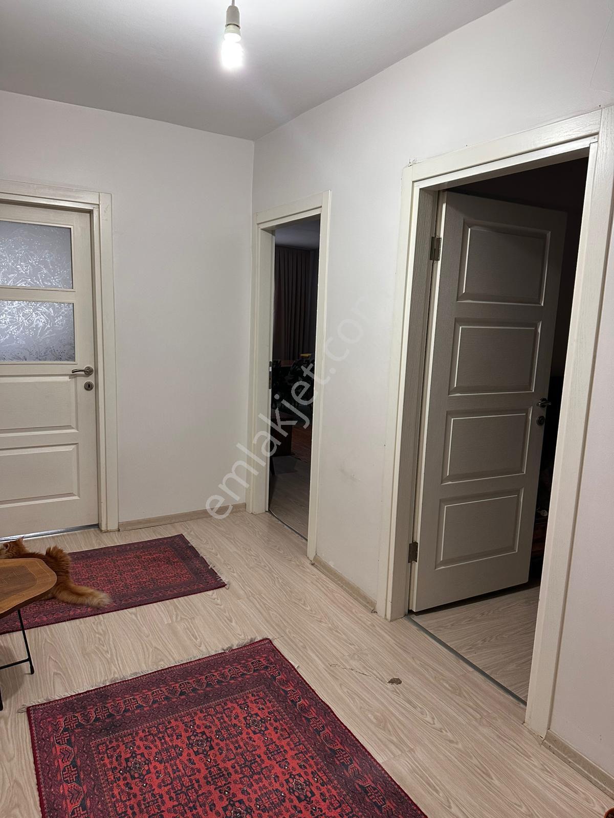 Yenibosna Hürriyet Mh 2+1 3,kat E5 Metro Yakını Daire - Görsel 14