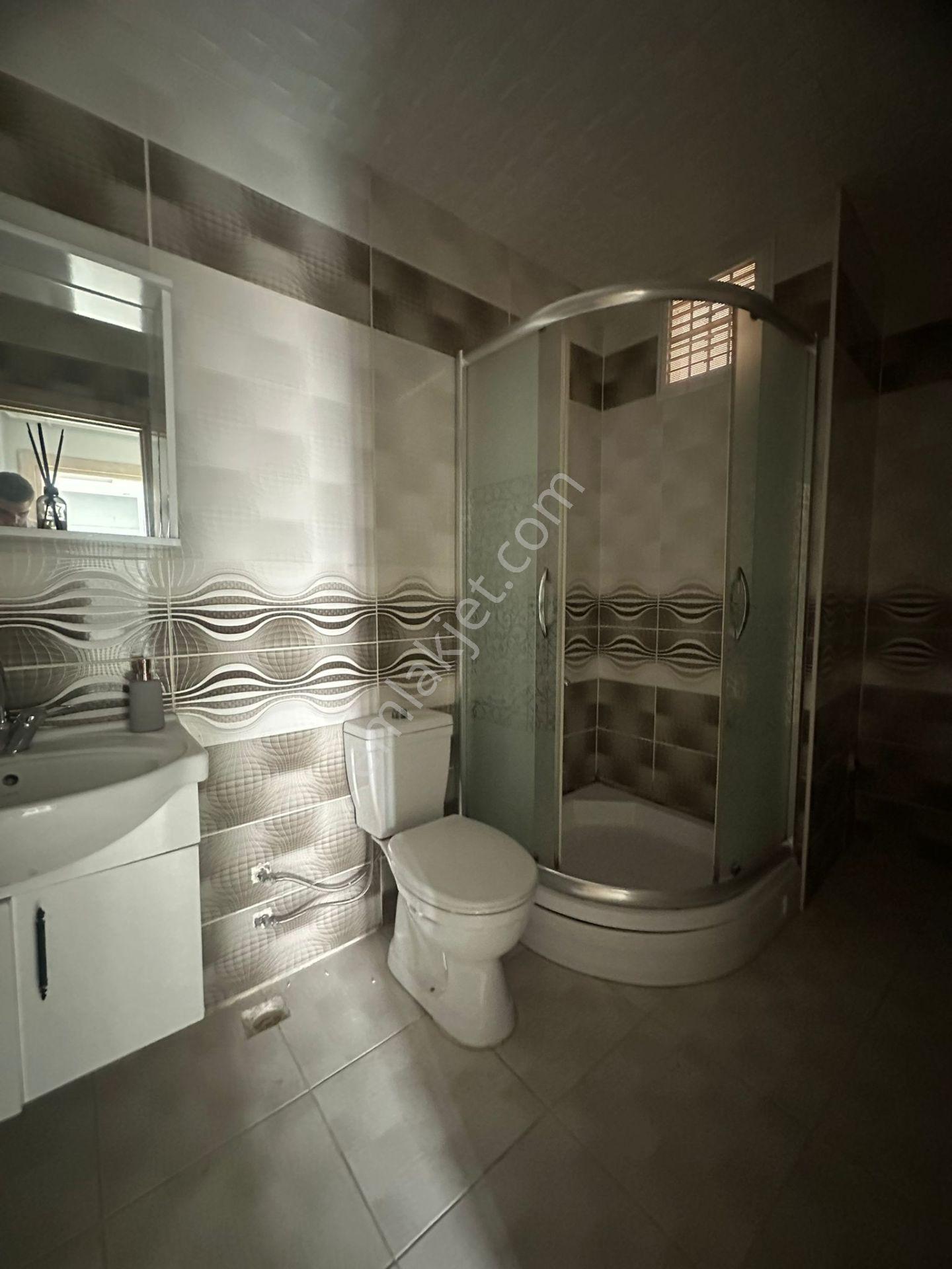 Aile Oturumuna Uygun 2+1 Ara Kat Kiralık Daire! - Görsel 9