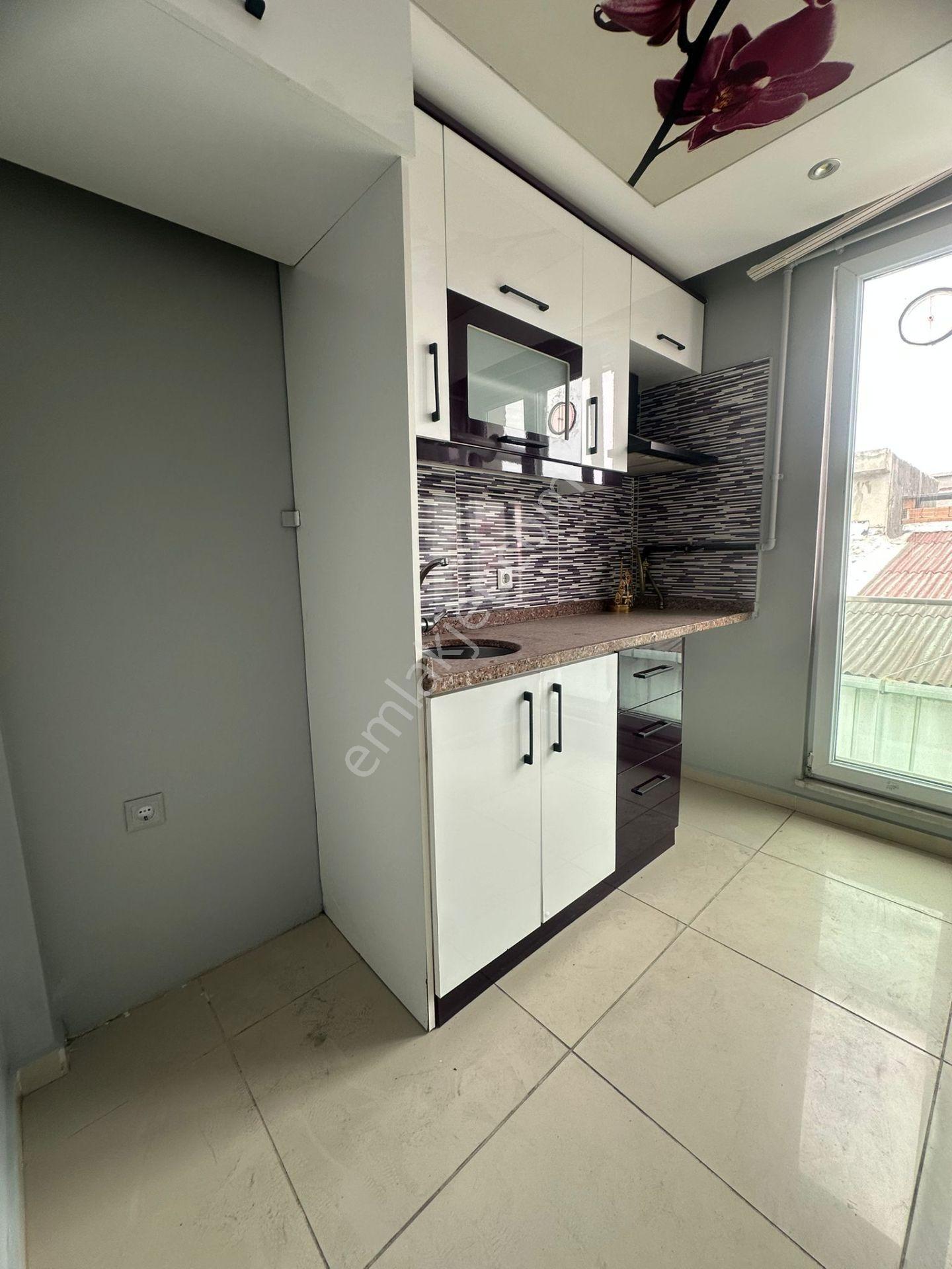 Aile Oturumuna Uygun 2+1 Ara Kat Kiralık Daire! - Görsel 4