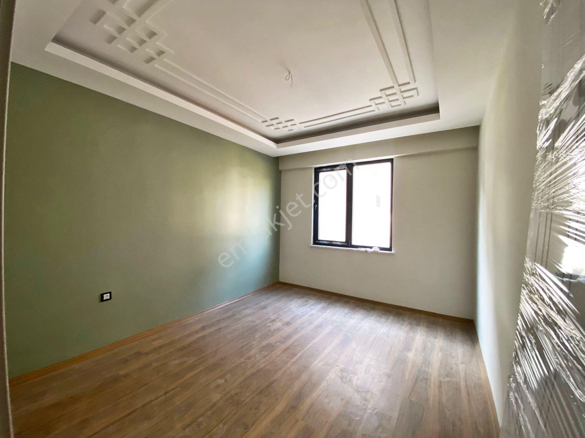 Beykent'te Açık Cepheli Geniş Oturumlu 2.5+1 Lüks Daire - Görsel 21
