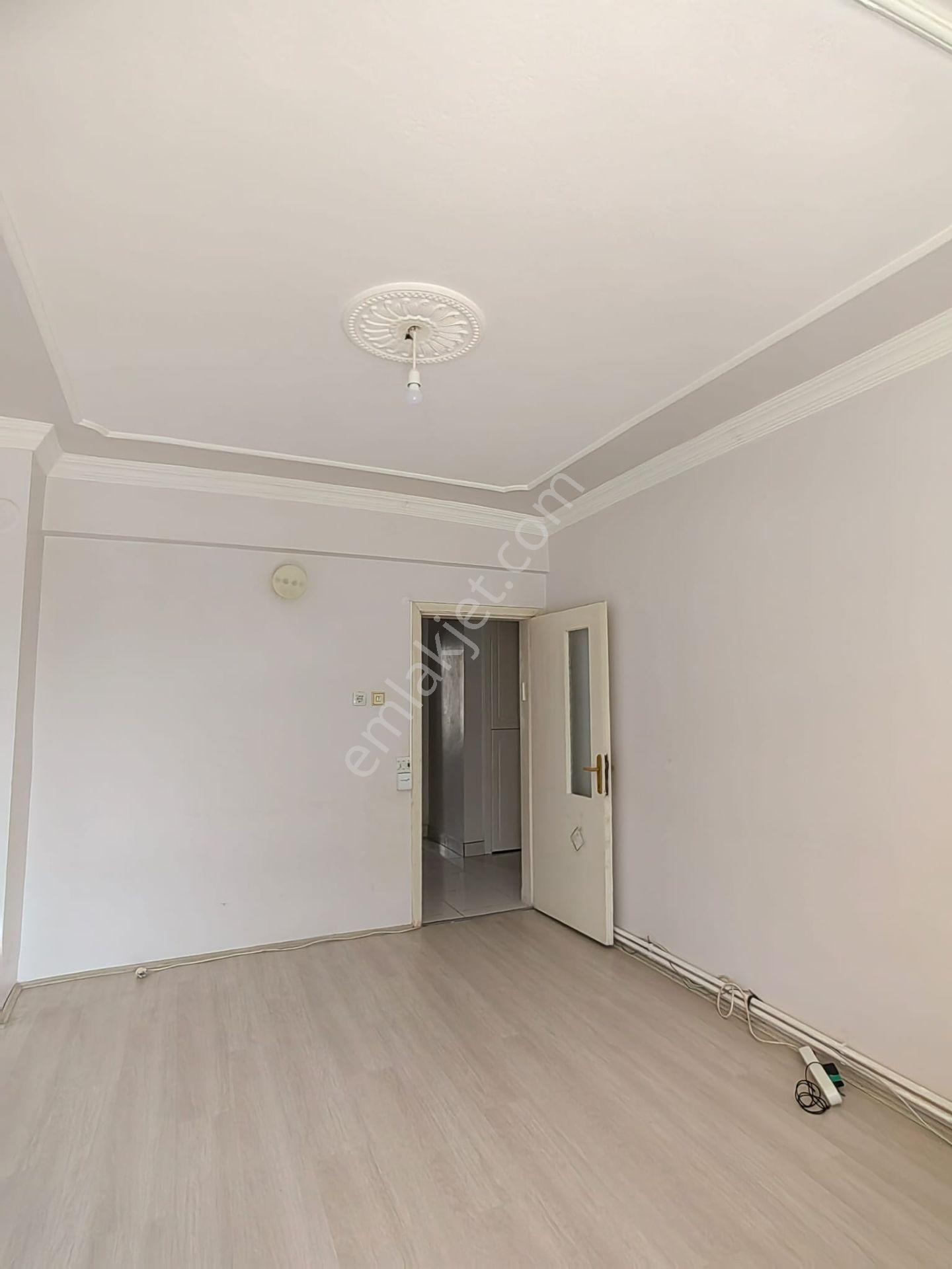 Akçay Emlak'tan Akşehir Altunkalem Mahallesi Çetinler Manavı Civarı 2. Kat Kombili Kiralık 3+1 Daire - Görsel 22