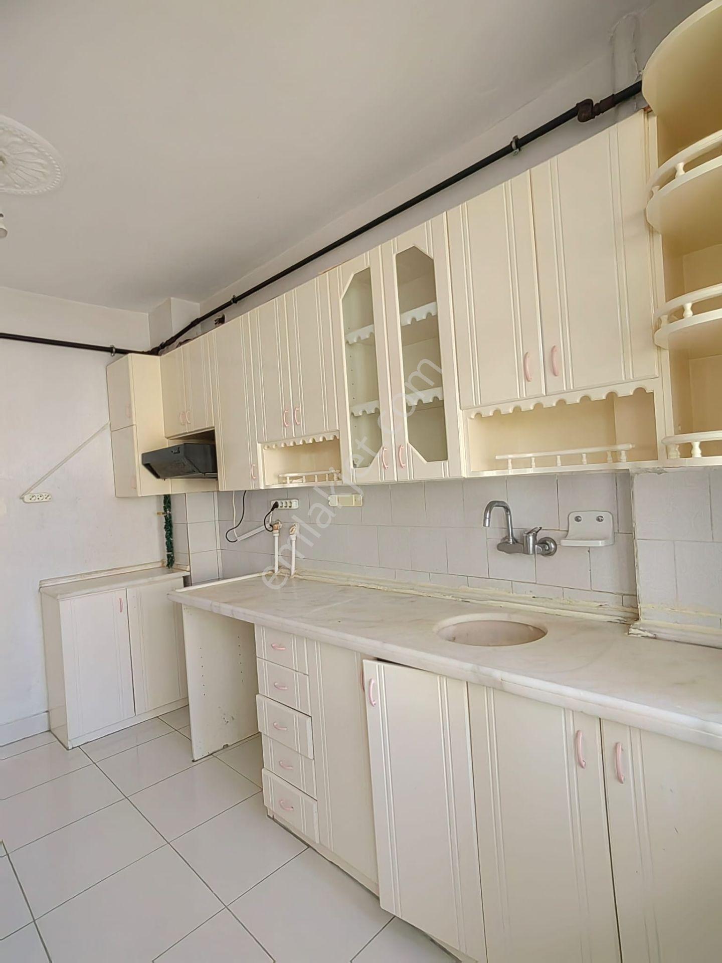 Akçay Emlak'tan Akşehir Altunkalem Mahallesi Çetinler Manavı Civarı 2. Kat Kombili Kiralık 3+1 Daire - Görsel 18