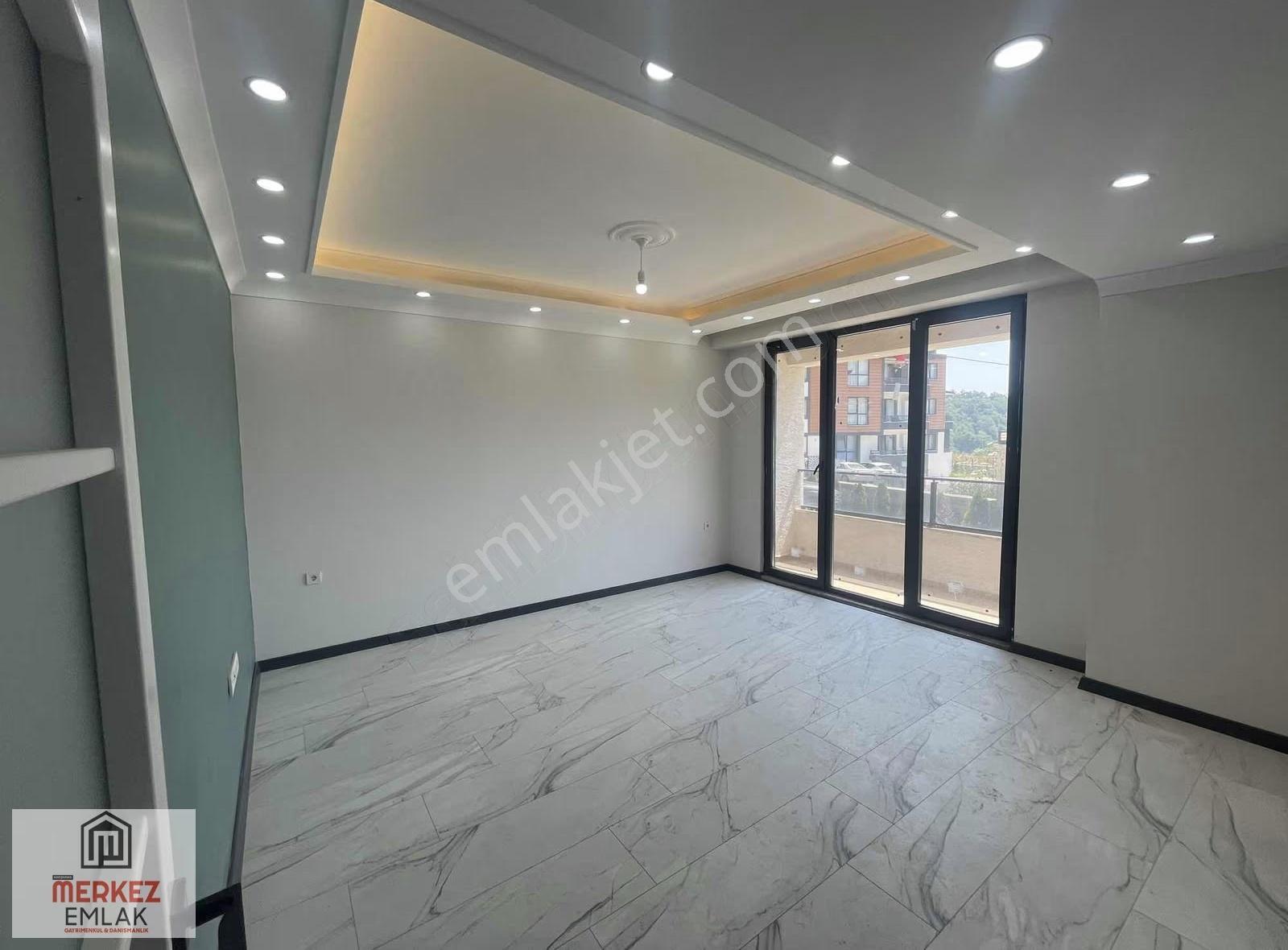 Başiskele Yuvacık Paşadağ Mahallesinde Kiralık 1+1 Daire - Görsel 14