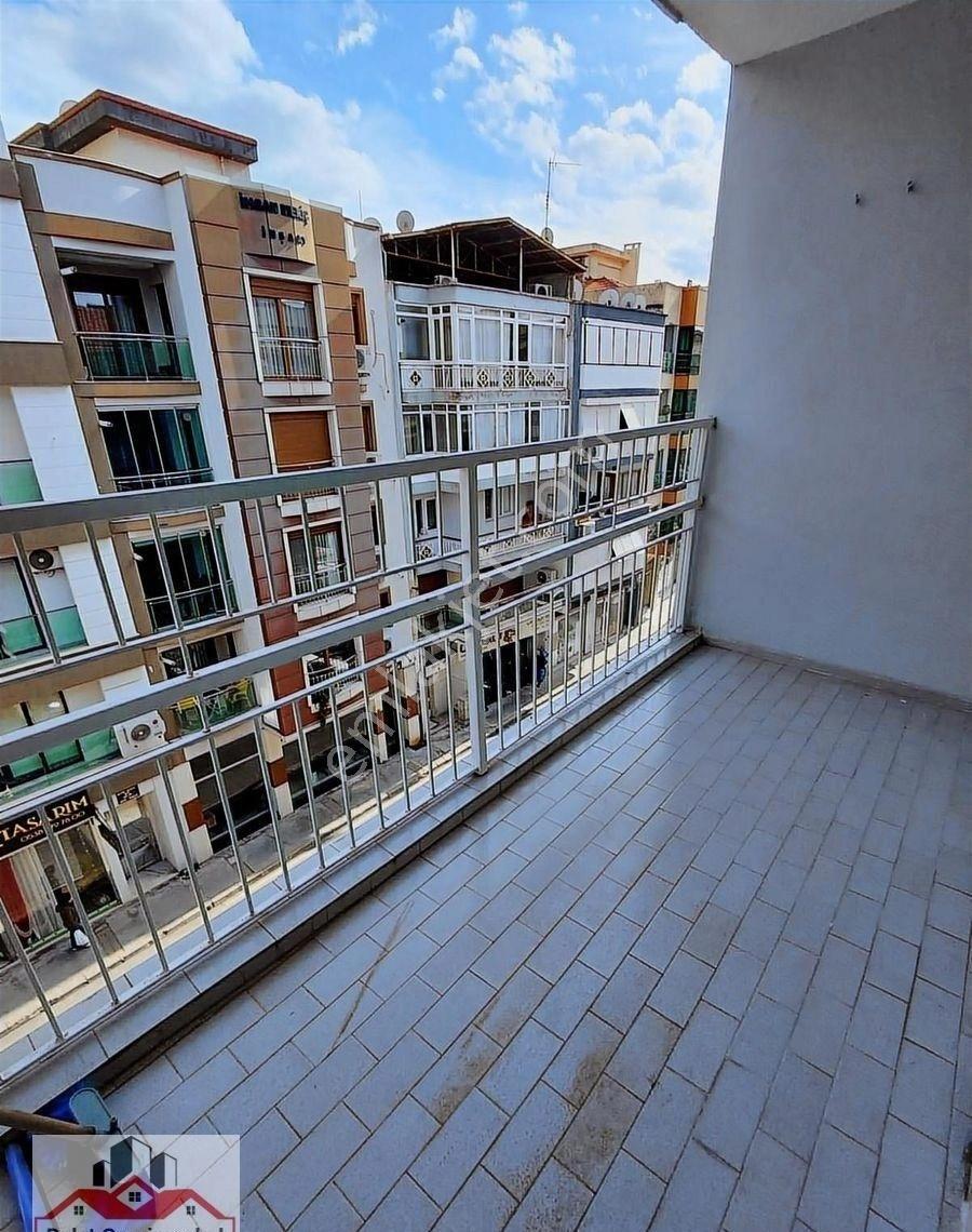 Bahçelievlerde 3+1 Aydınlık Bakımlı Daire - Görsel 18