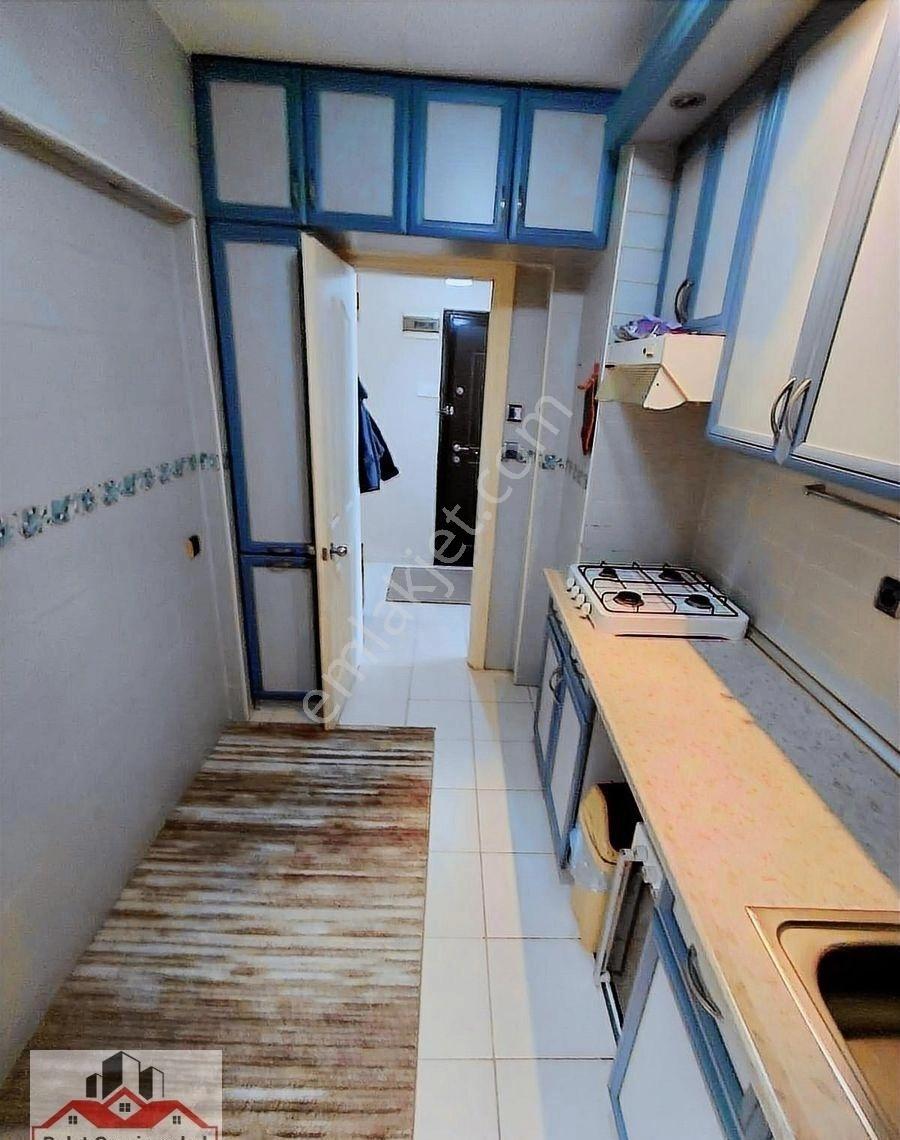 Bahçelievlerde 3+1 Aydınlık Bakımlı Daire - Görsel 10