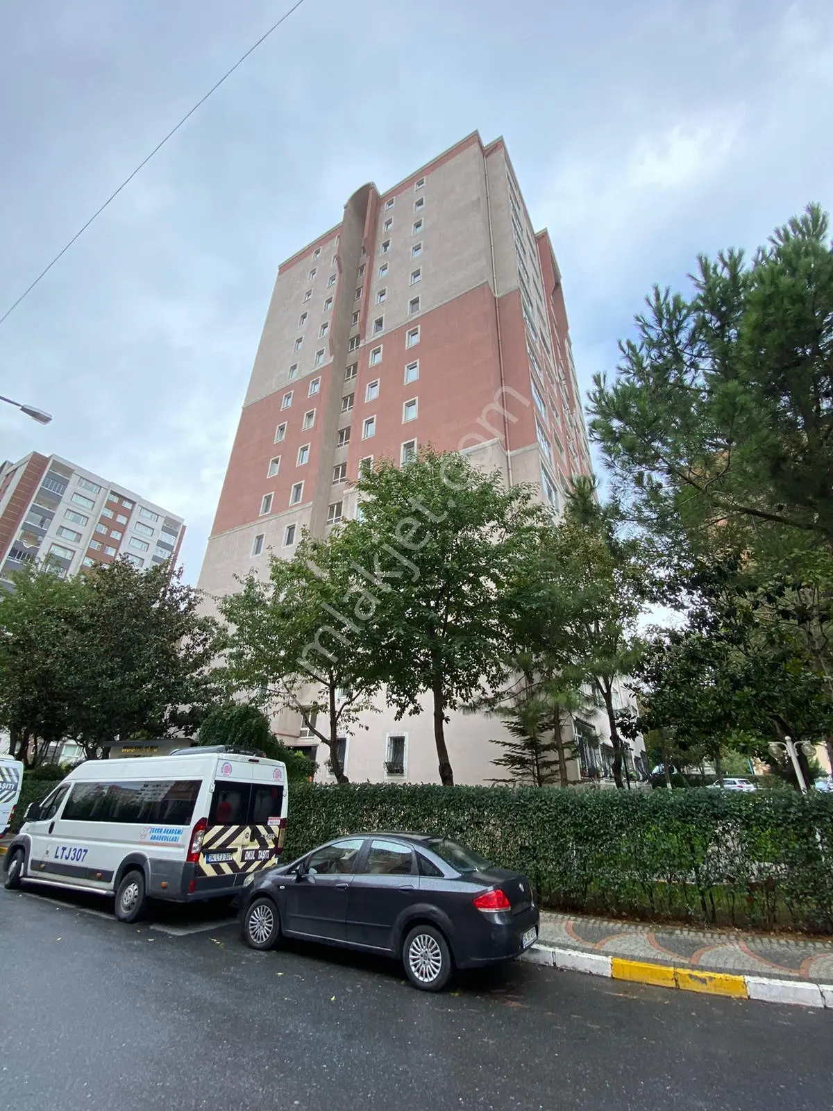 Beylikdüzü Metrobüs 7 Dk Ferah Geniş Temiz 3+1 Kiralık Daire