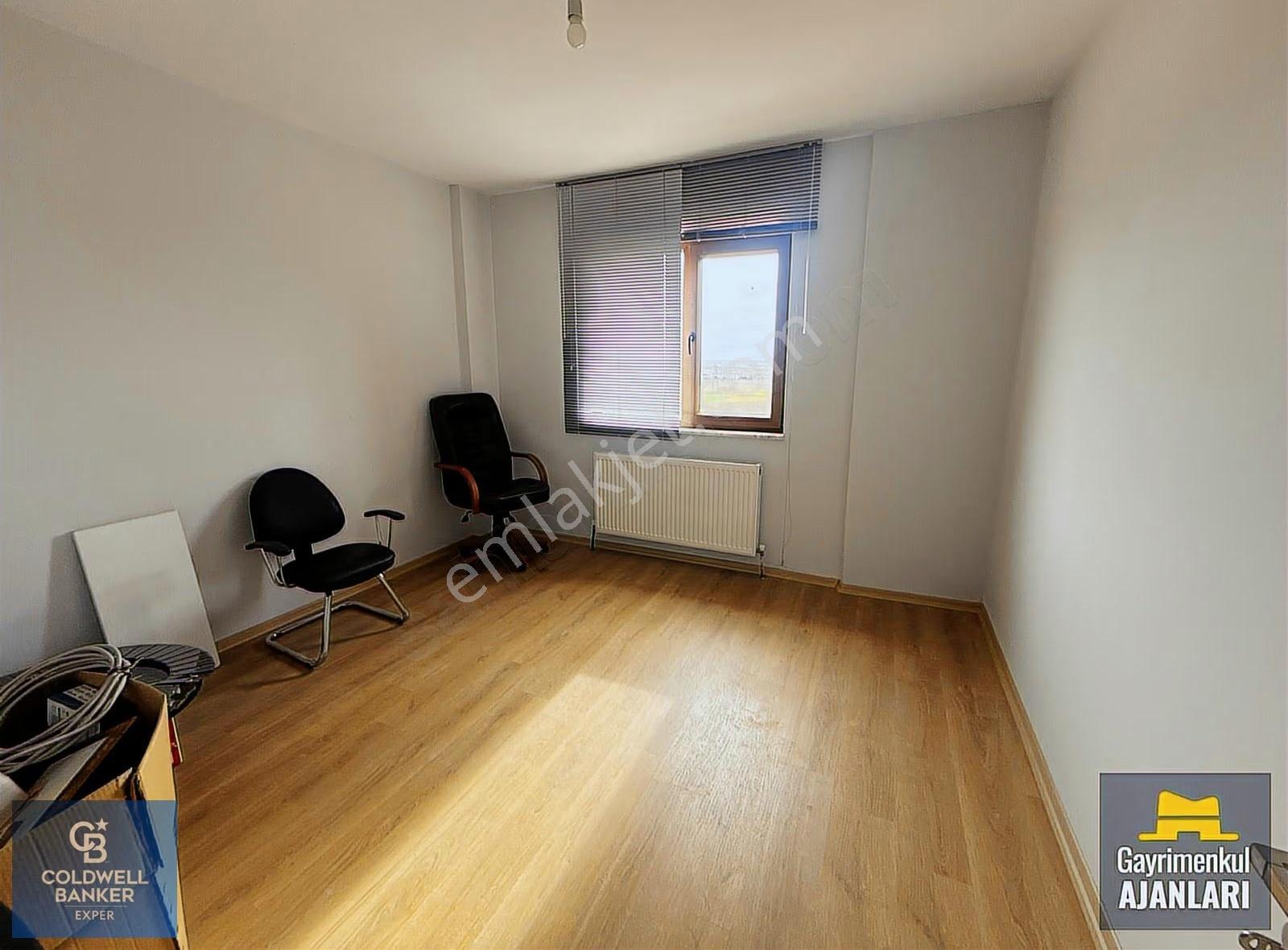 Alcı Mahallesinde Konuta İşyerine Uygun Sıfır Satılık İkiz Villa - Görsel 17