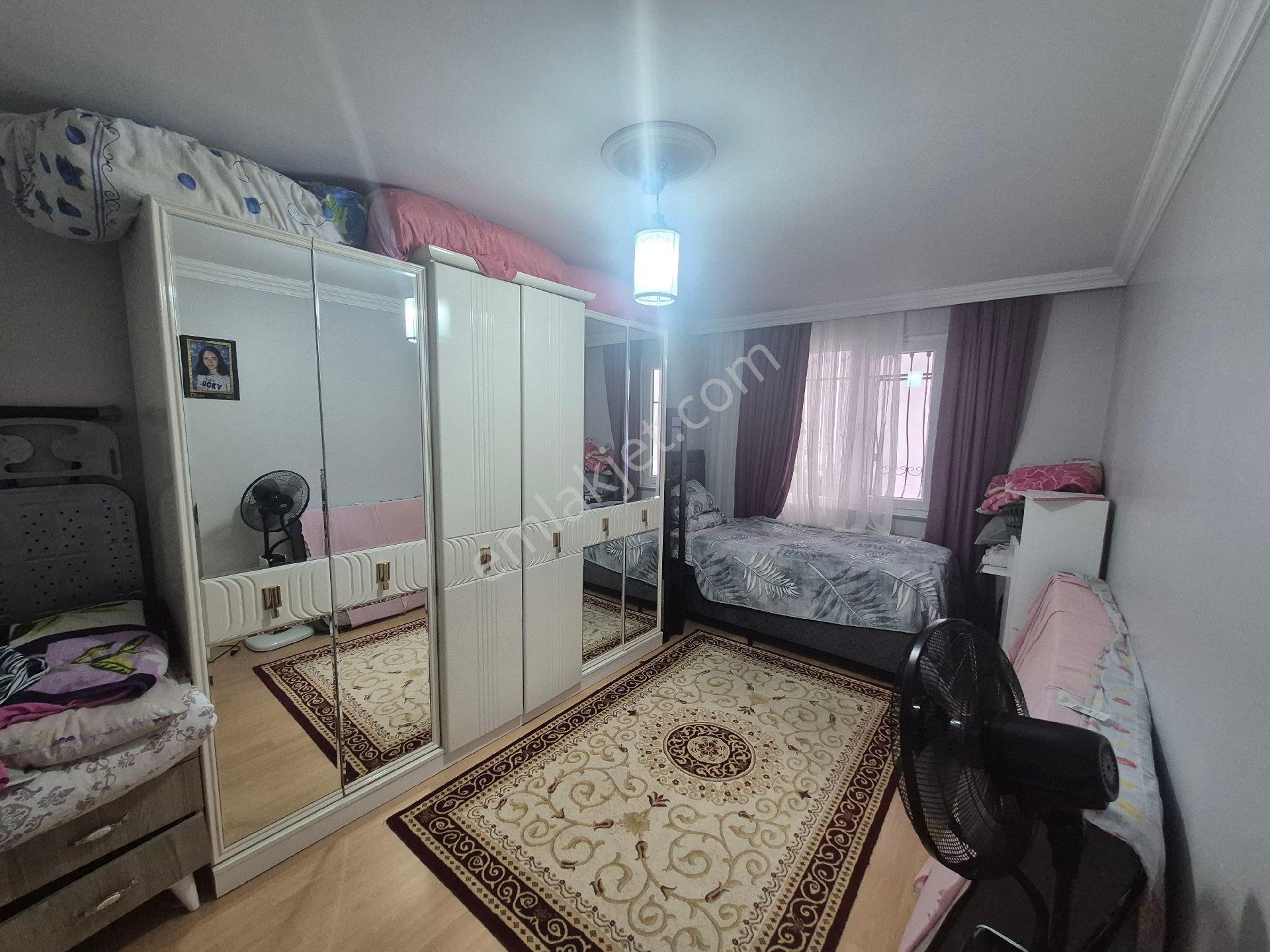 Satılık Yüksek Giriş Ana Caddeye 3 Bina Gazi Mahallesi Sultangazi İstanbul - Görsel 13