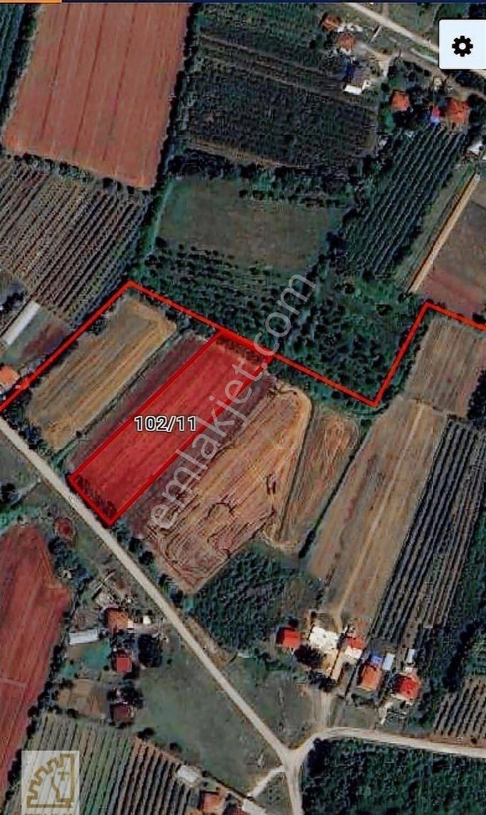 Truva/isa Kılıç'tan Çarşamba Epçeli Satılık 6659 M2 Tarla