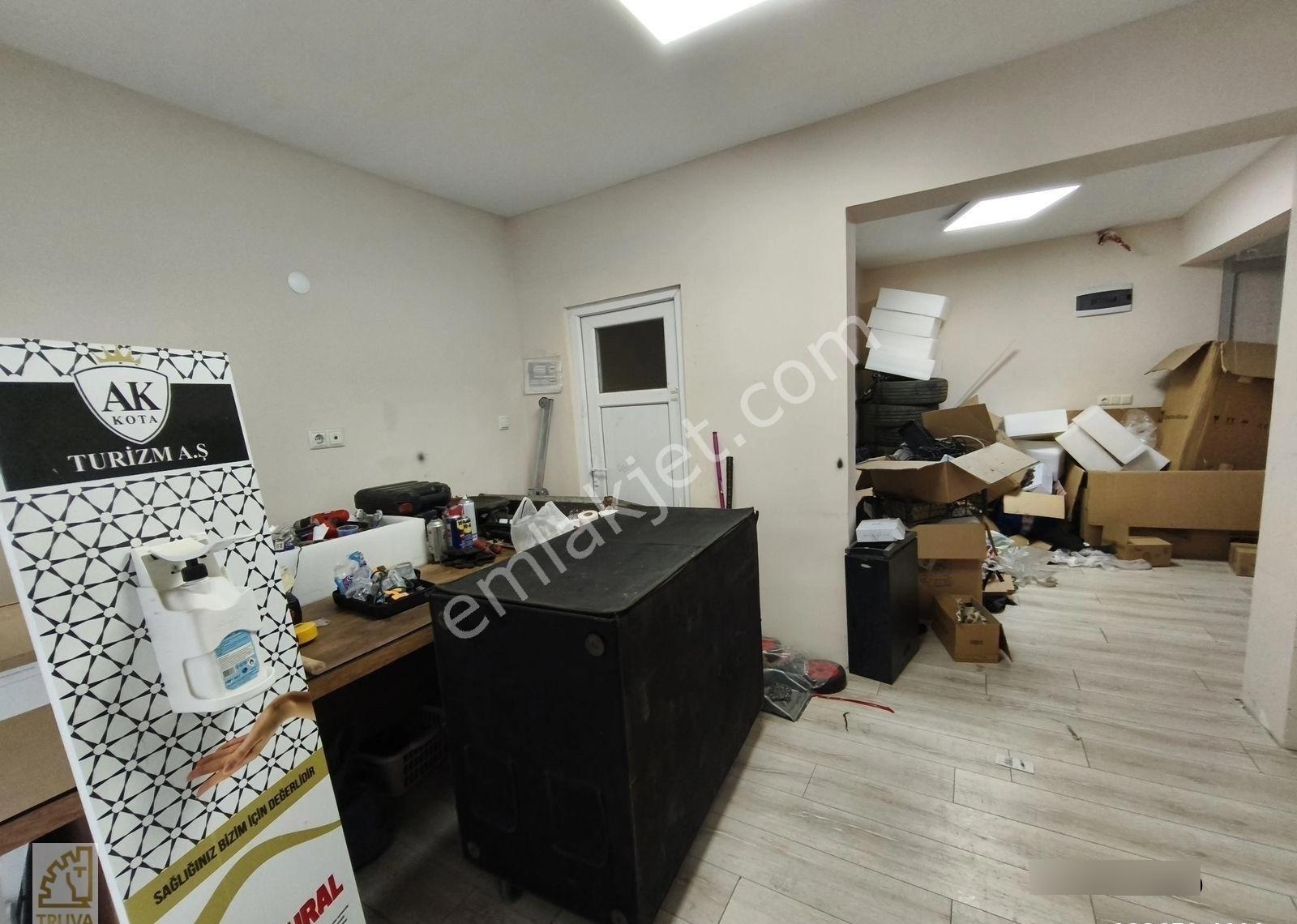 Truva/nazım Demirci'den Atakent Satılık 45m2 Takaslı İşyeri - Görsel 2