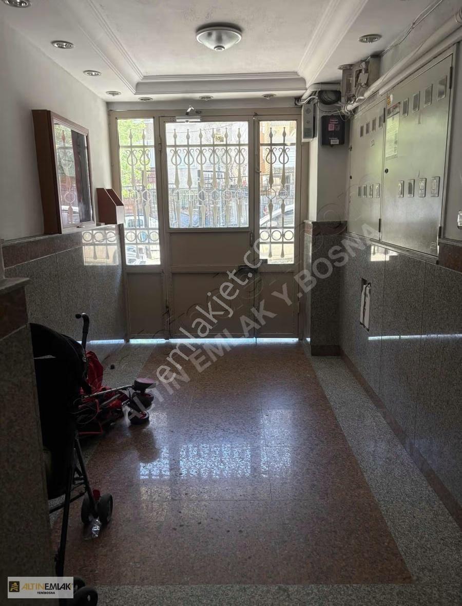 Yenibosna Zafer Mahallesi 'inde 3+1 Satılık Daire - Görsel 35