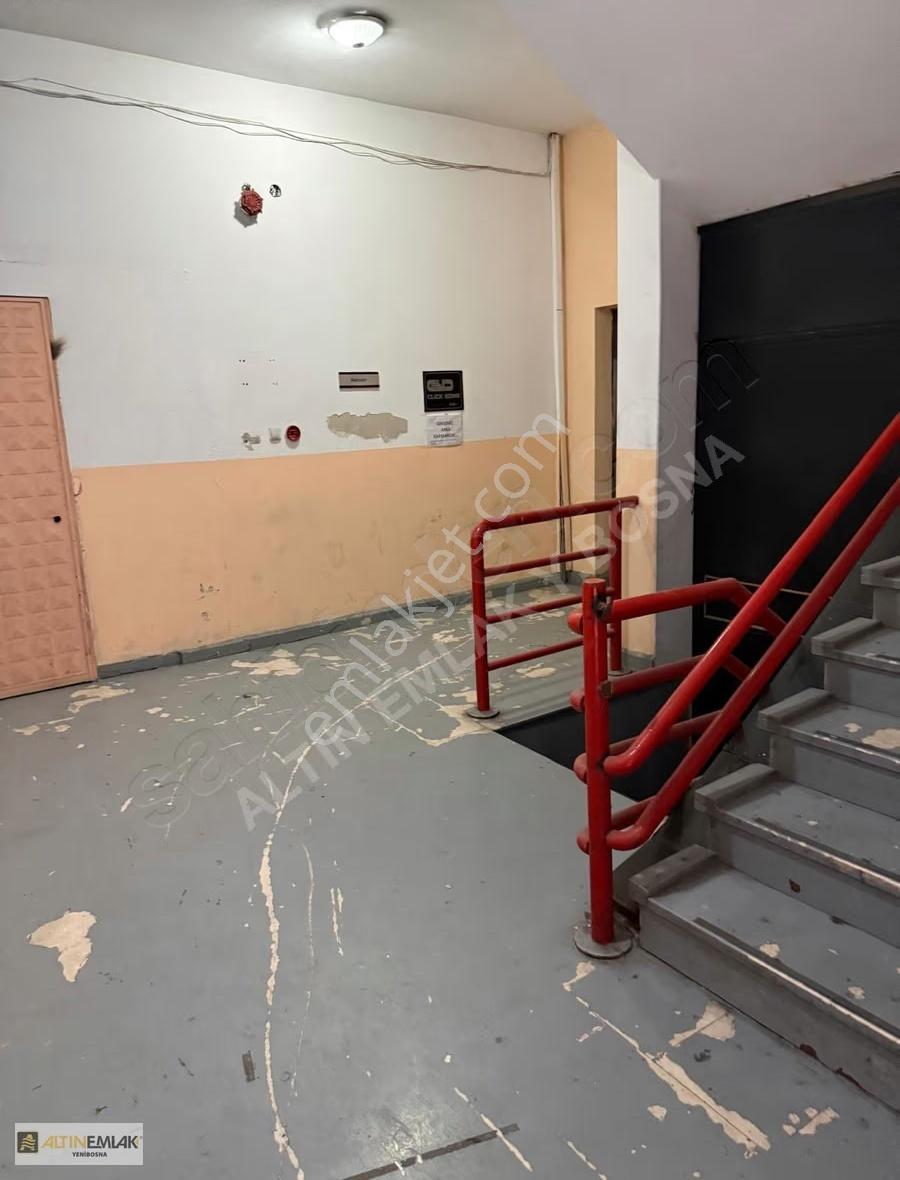 Yenibosna Cadde Üzeri Plazada 400 M2 Ofis İmalat - Görsel 29