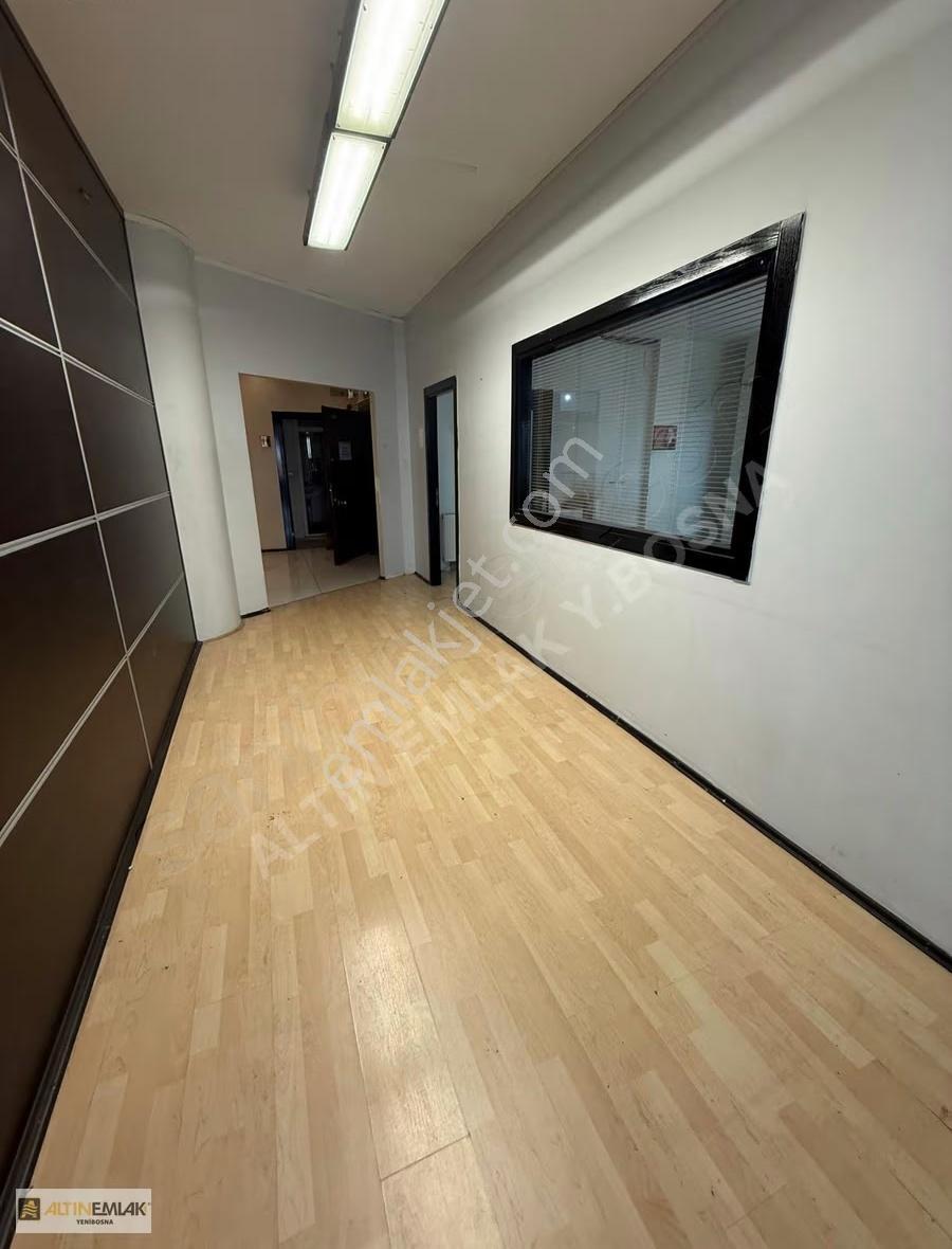 Yenibosna Cadde Üzeri Plazada 400 M2 Ofis İmalat - Görsel 18