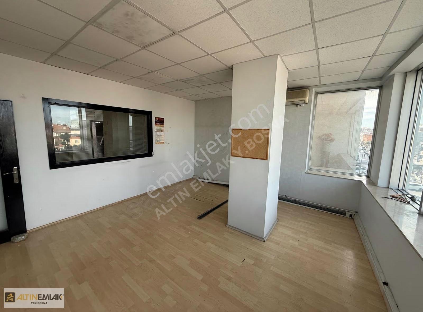 Yenibosna Cadde Üzeri Plazada 400 M2 Ofis İmalat - Görsel 26