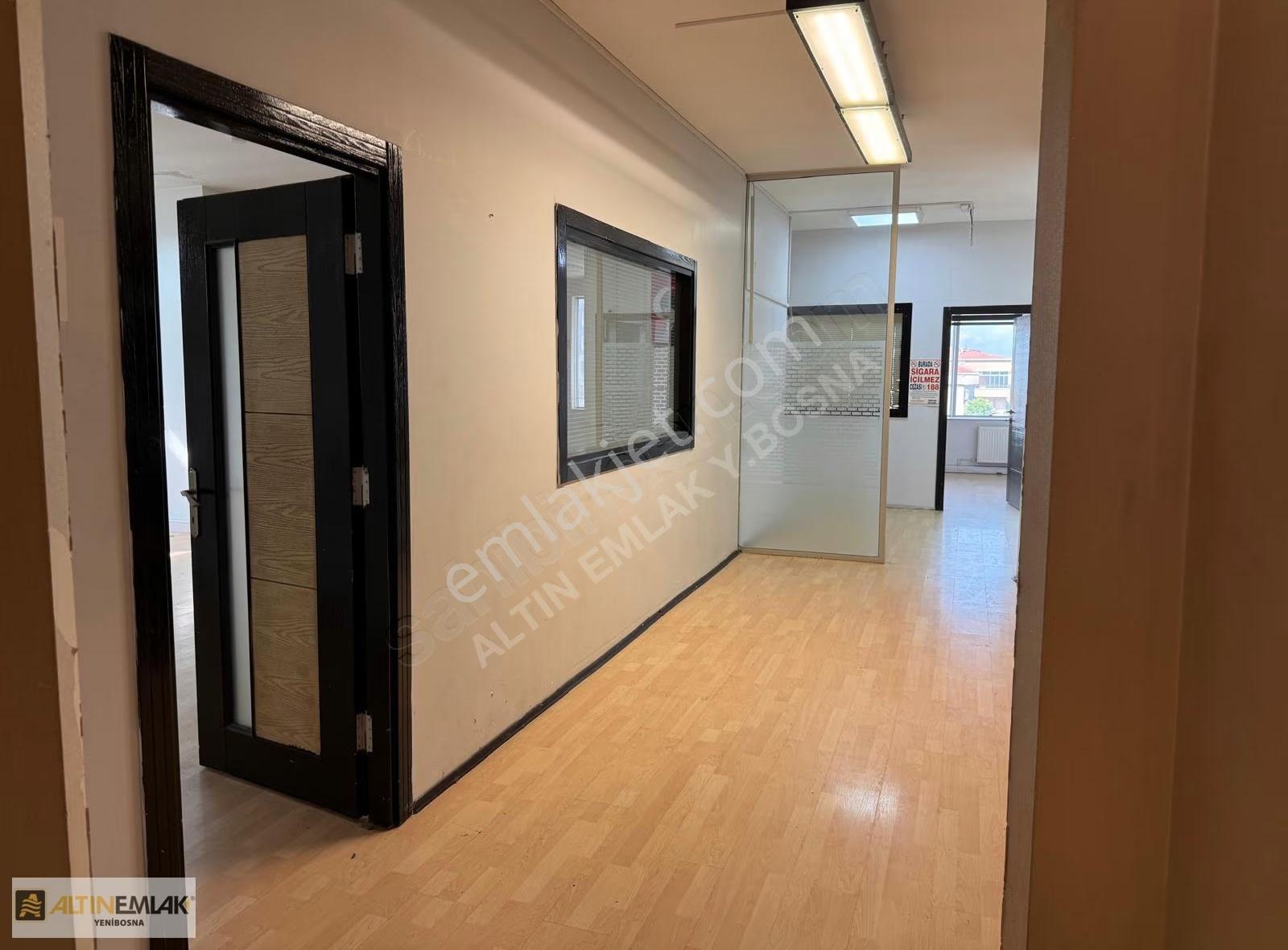Yenibosna Cadde Üzeri Plazada 400 M2 Ofis İmalat - Görsel 4