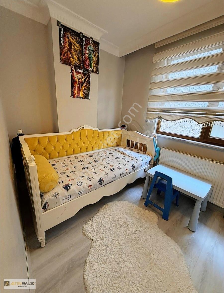 Çobançeşme'de Sitede Kapalı Otoparklı Lüks Dubleks Daire - Görsel 15