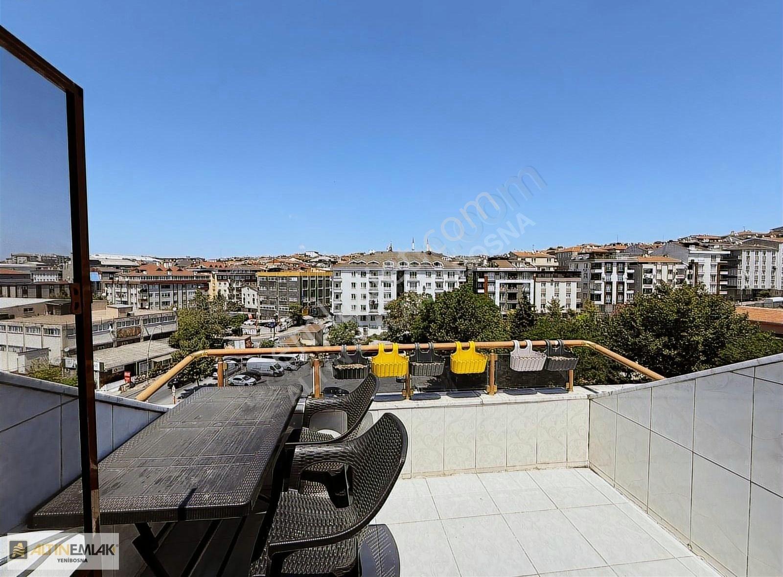 Çobançeşme'de Sitede Kapalı Otoparklı Lüks Dubleks Daire - Görsel 18