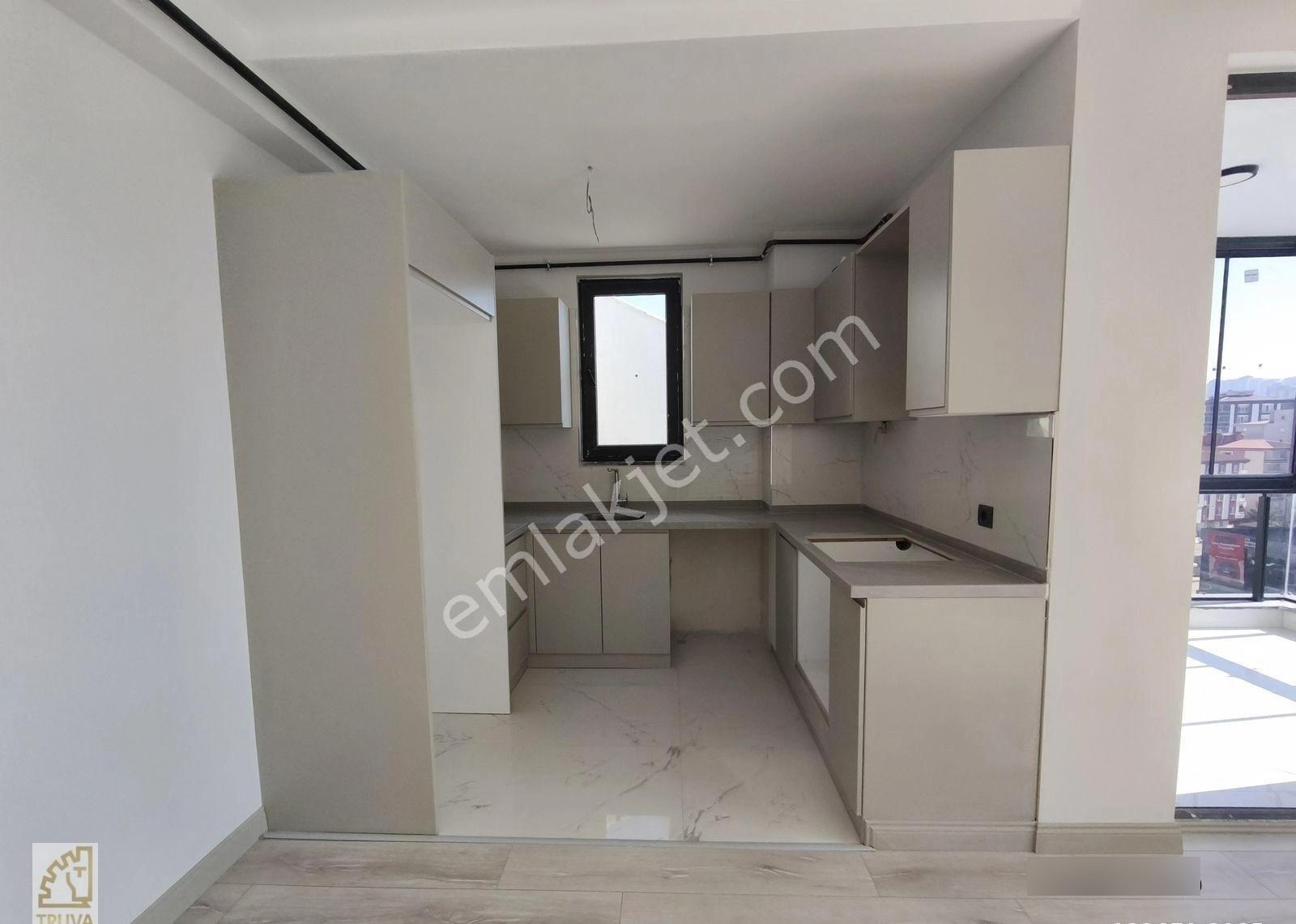 Truva/nazım Demirci'den Anayola Cephe Kiralık 2+1 İşyeri - Görsel 21