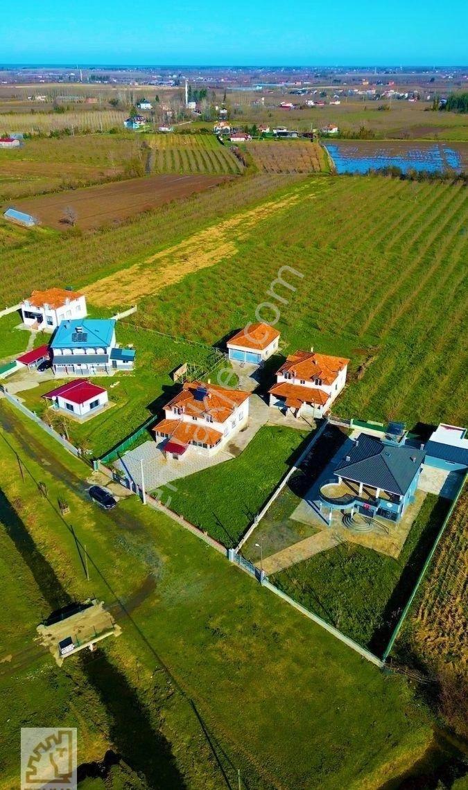 Truva/isa Kılıç'tan Çarşamba Epçeli Satılık 9940 M2 Tarla-villa - Görsel 3
