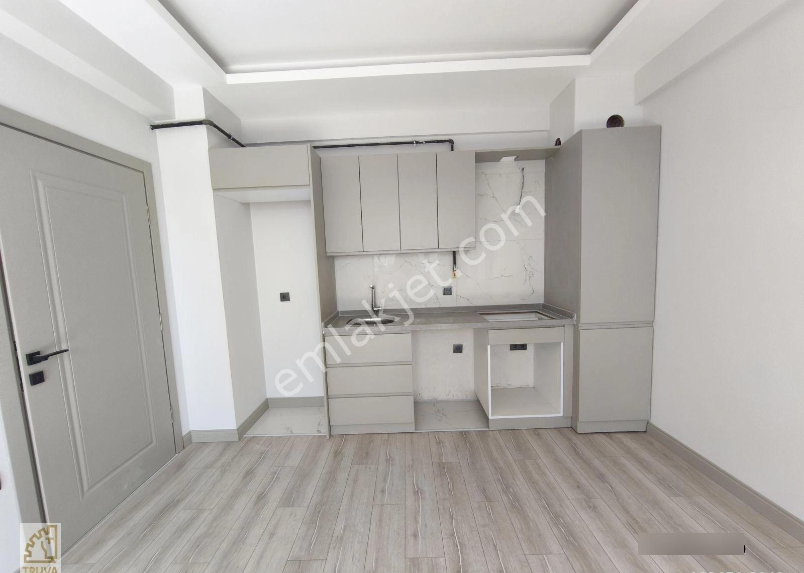 Truva/nazım Demirci'den Güzelyalı Anayola Cephe Kiralık İşyeri - Görsel 26