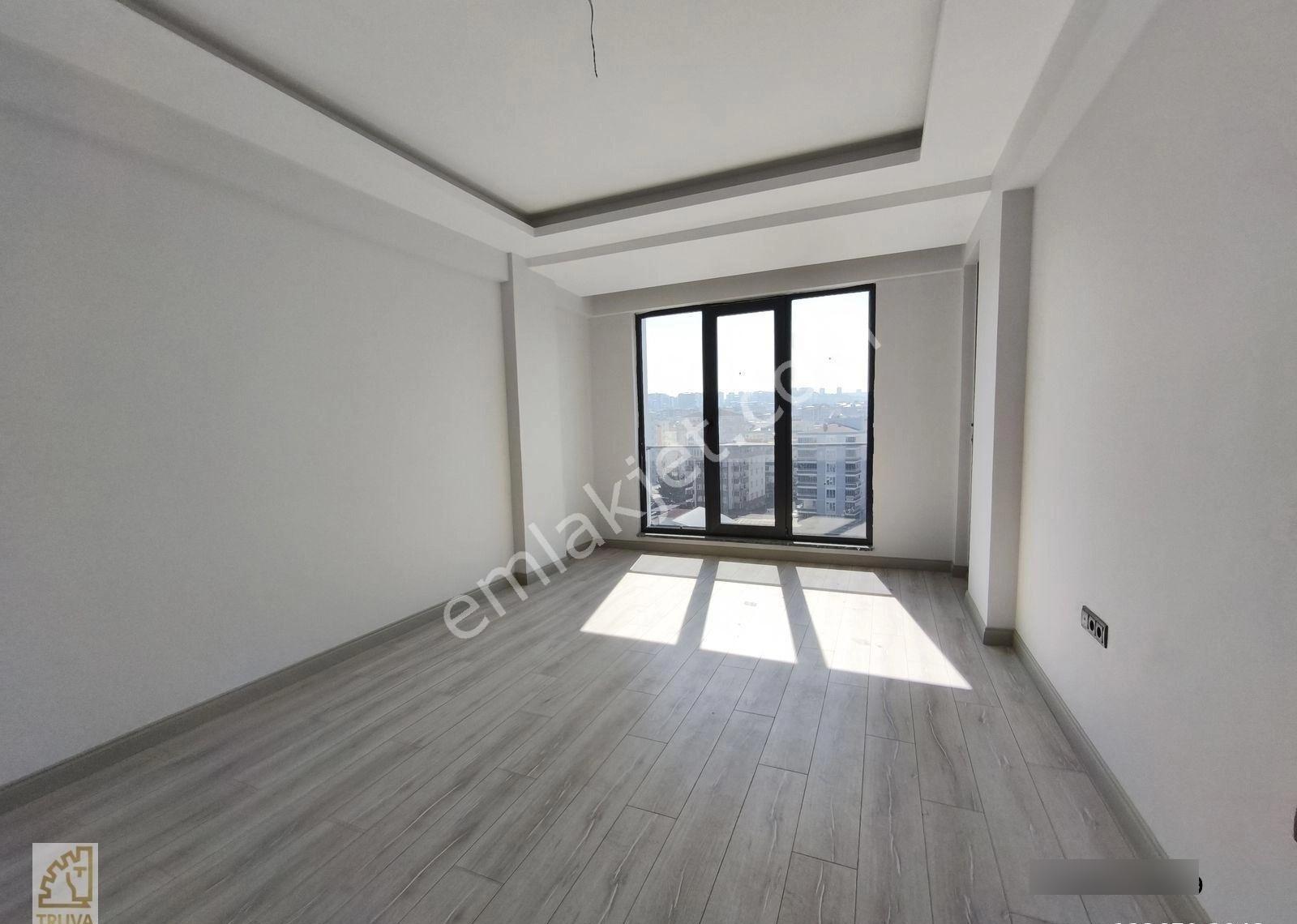 Truva/nazım Demirci'den Güzelyalı Anayola Cephe Kiralık İşyeri - Görsel 3