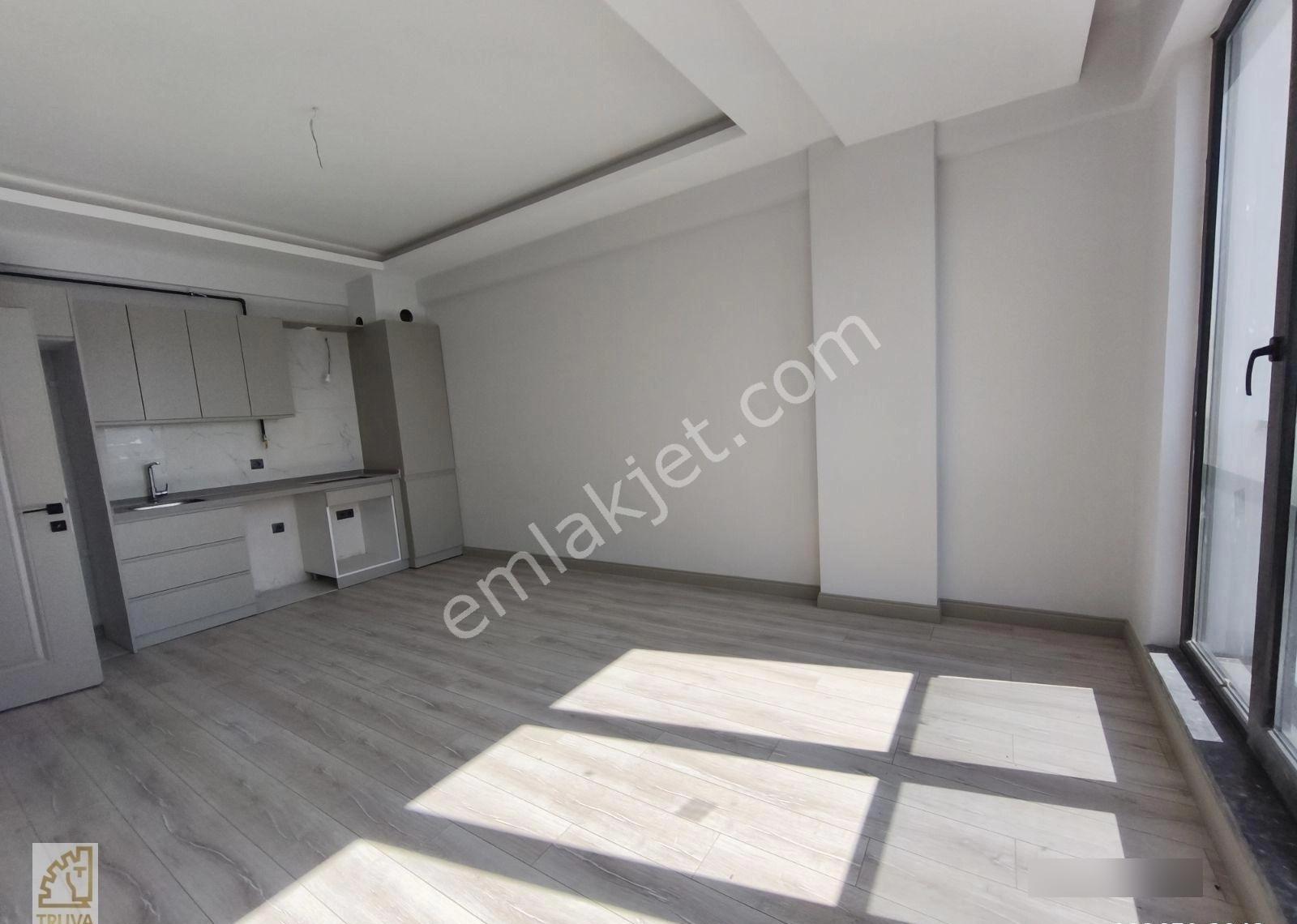 Truva/nazım Demirci'den Güzelyalı Anayola Cephe Kiralık İşyeri - Görsel 24