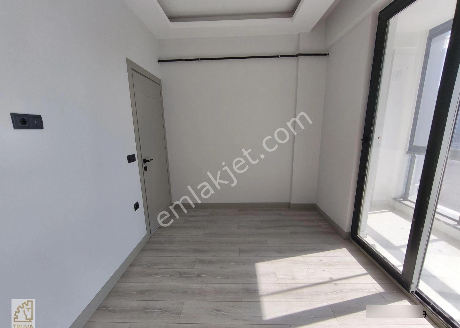 Truva/nazım Demirci'den Güzelyalı Anayola Cephe Kiralık İşyeri - Görsel 6