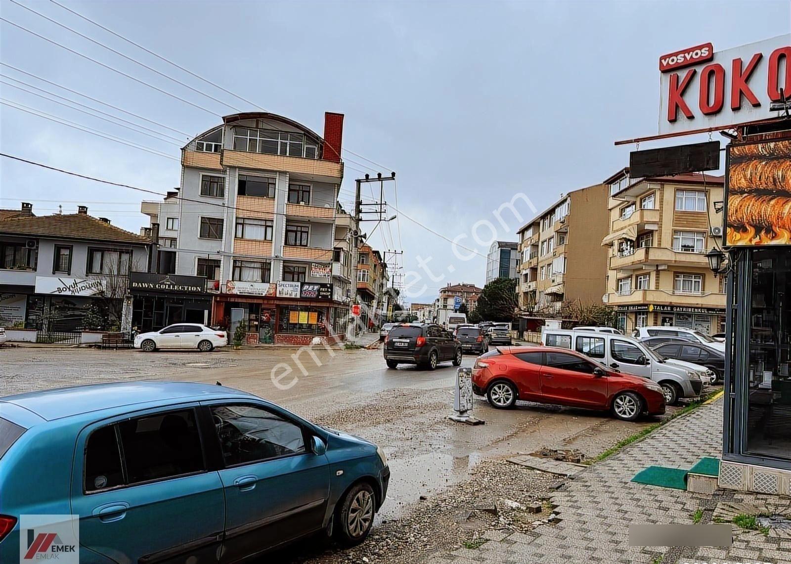 Emek Emlak'tan Ana Cadde Üzeri Kiralık 380 M2 Asma Katlı Dükkan - Görsel 9