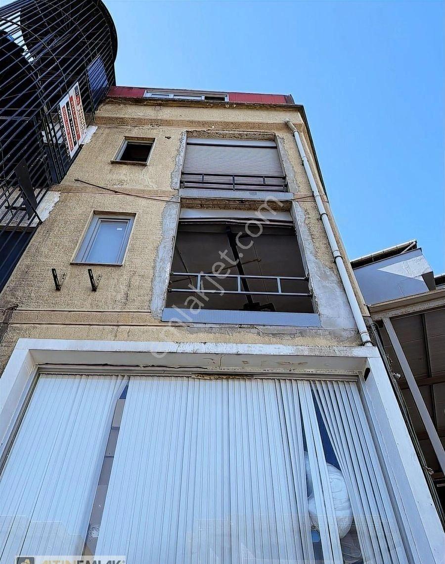 Yenibosnada İmalata Uygun 2500m2 İş Hanında Katlar