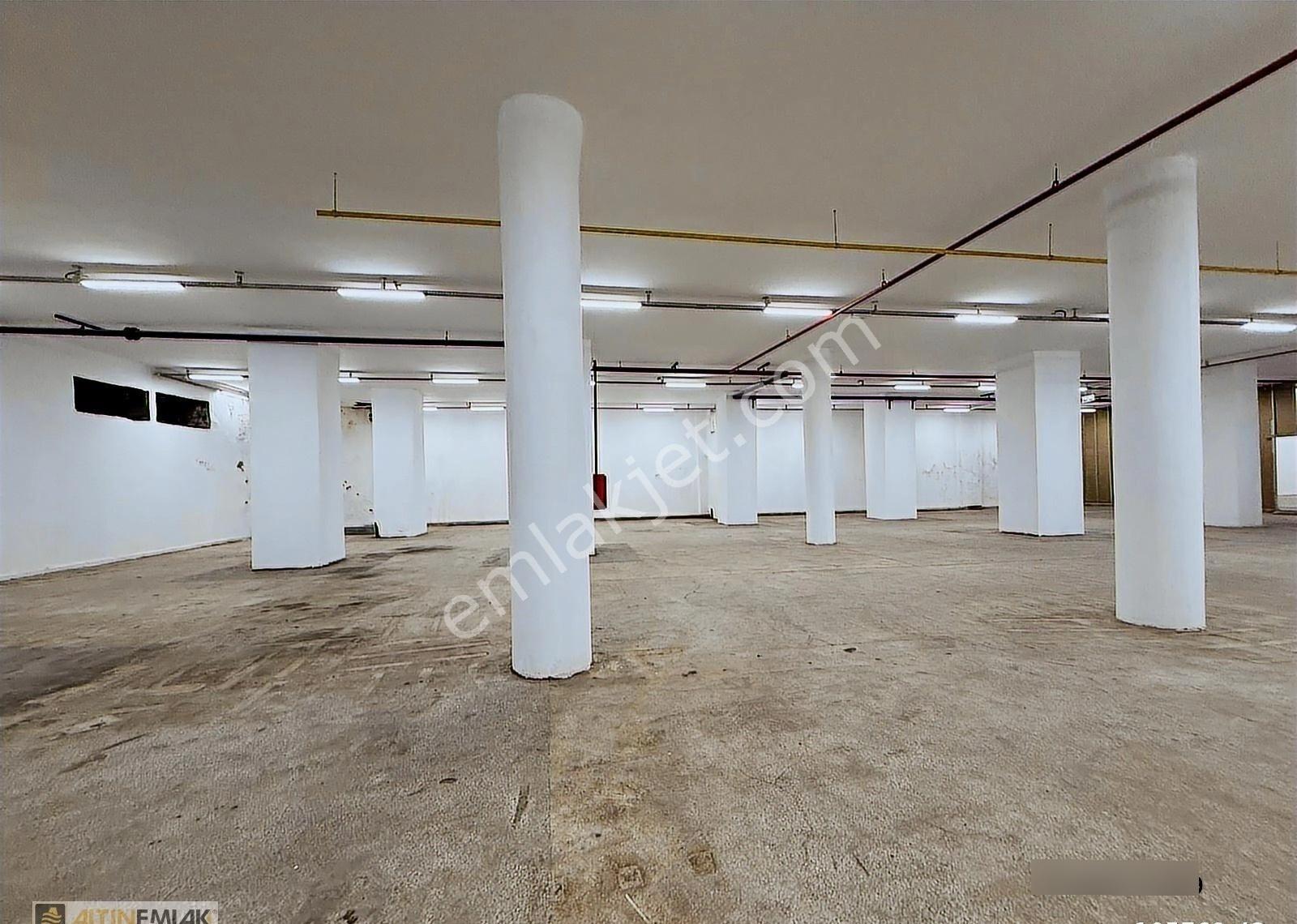 Yenibosnada İmalata Uygun 1500m2 İş Hanında 5m Tavan Yüksekliği - Görsel 19
