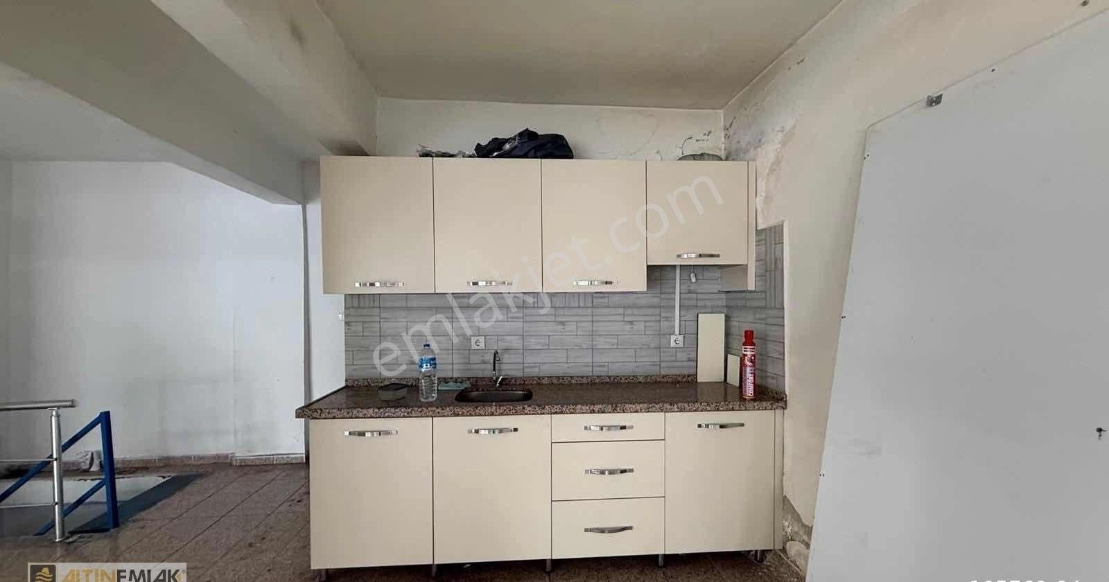 İkitelli´de İşlek Konumda 270 M² Satılık Dükkan Fırsatı - Görsel 12