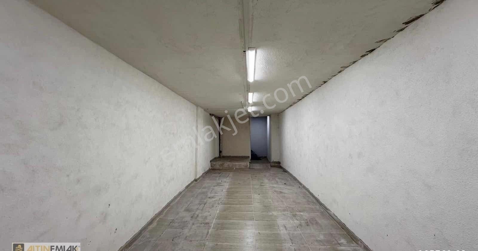 İkitelli´de İşlek Konumda 145 M² Satılık Depolu Dükkan Fırsatı - Görsel 8