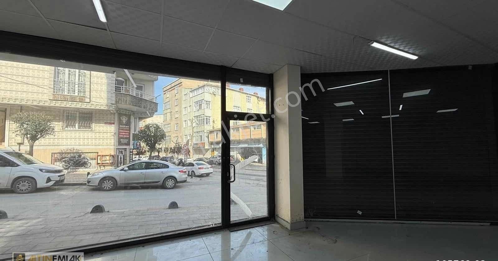 İkitelli´de İşlek Konumda 145 M² Satılık Depolu Dükkan Fırsatı - Görsel 2