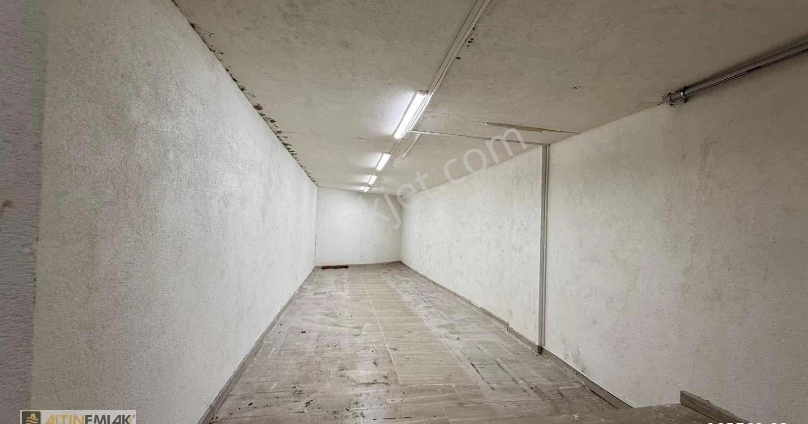 İkitelli´de İşlek Konumda 145 M² Satılık Depolu Dükkan Fırsatı - Görsel 13