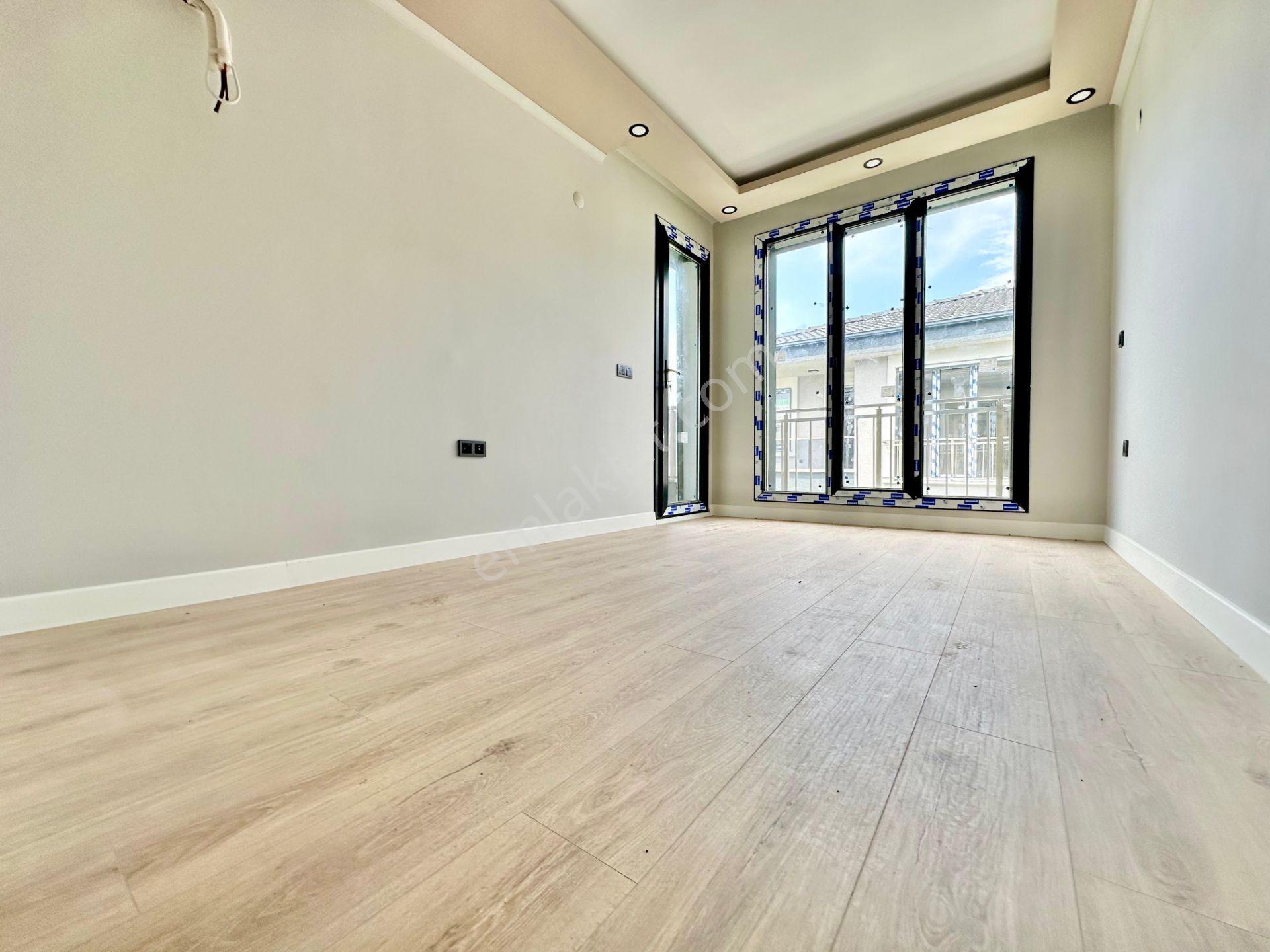 ꧁ay Emlaktan꧂küçükkuyu'da Denize Sadece 50 Metre Yüzme Havuzlu Satılık 3+1 Bağımsız Müstakil Villa - Görsel 26