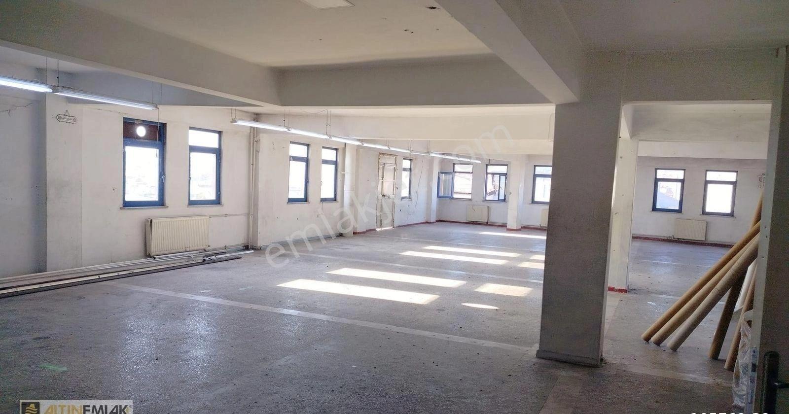 Bağcılar Hürriyet Mah 450 M2 İmalata Uygun İş Yeri - Görsel 23