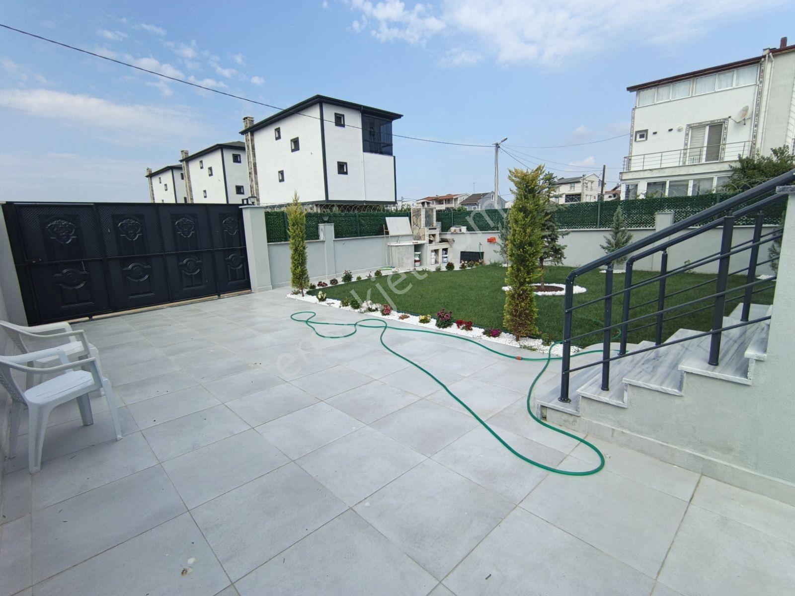 Uygun İskanlı 350 M2 Arsa İçinde 5+1 Doğalgazlı Müstakil Villa. - Görsel 10