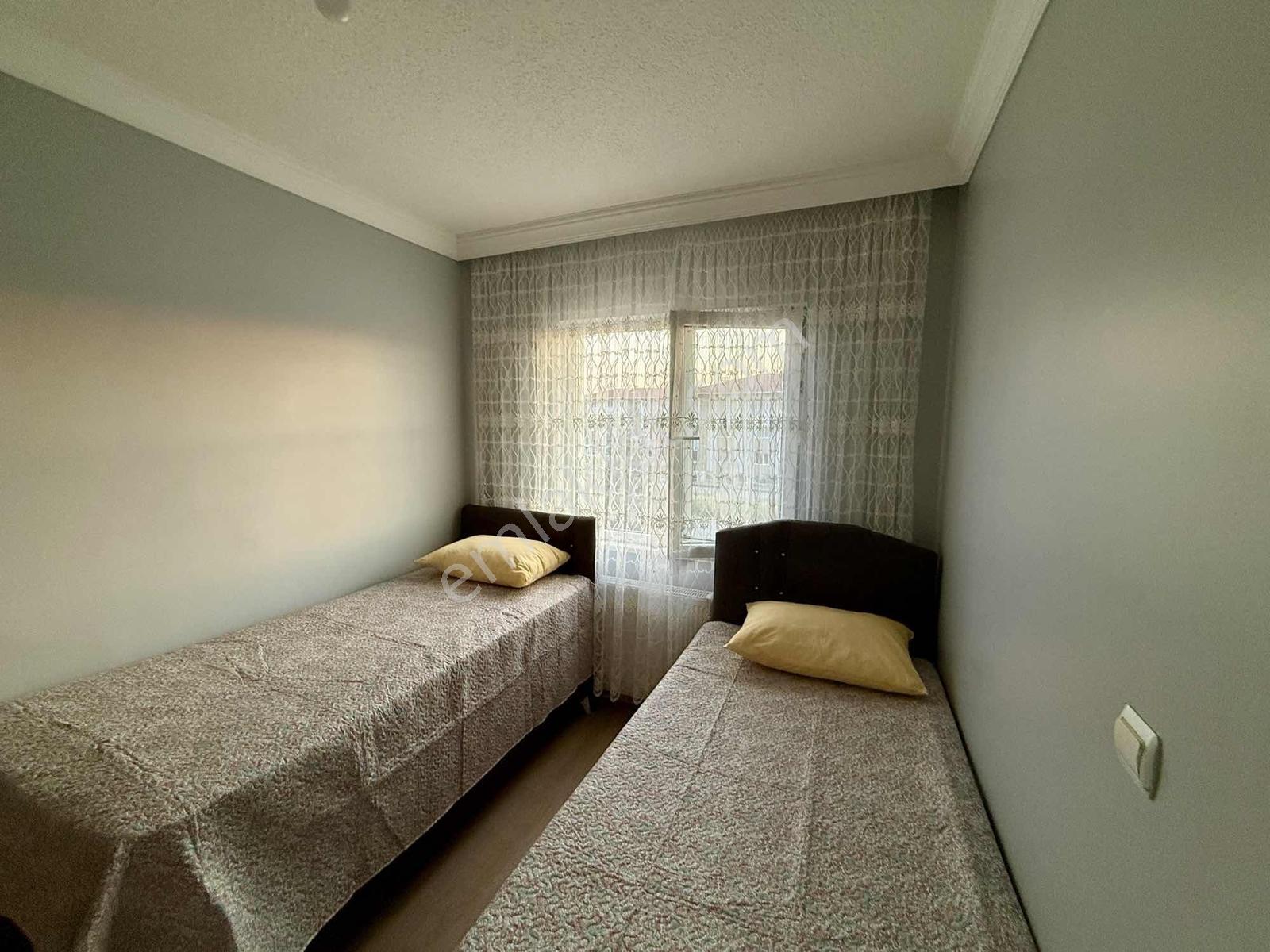 Temelli Toki De Yeni Yapılı Tertemiz Eşyalı Kiralık 1+1 Daire - Görsel 5