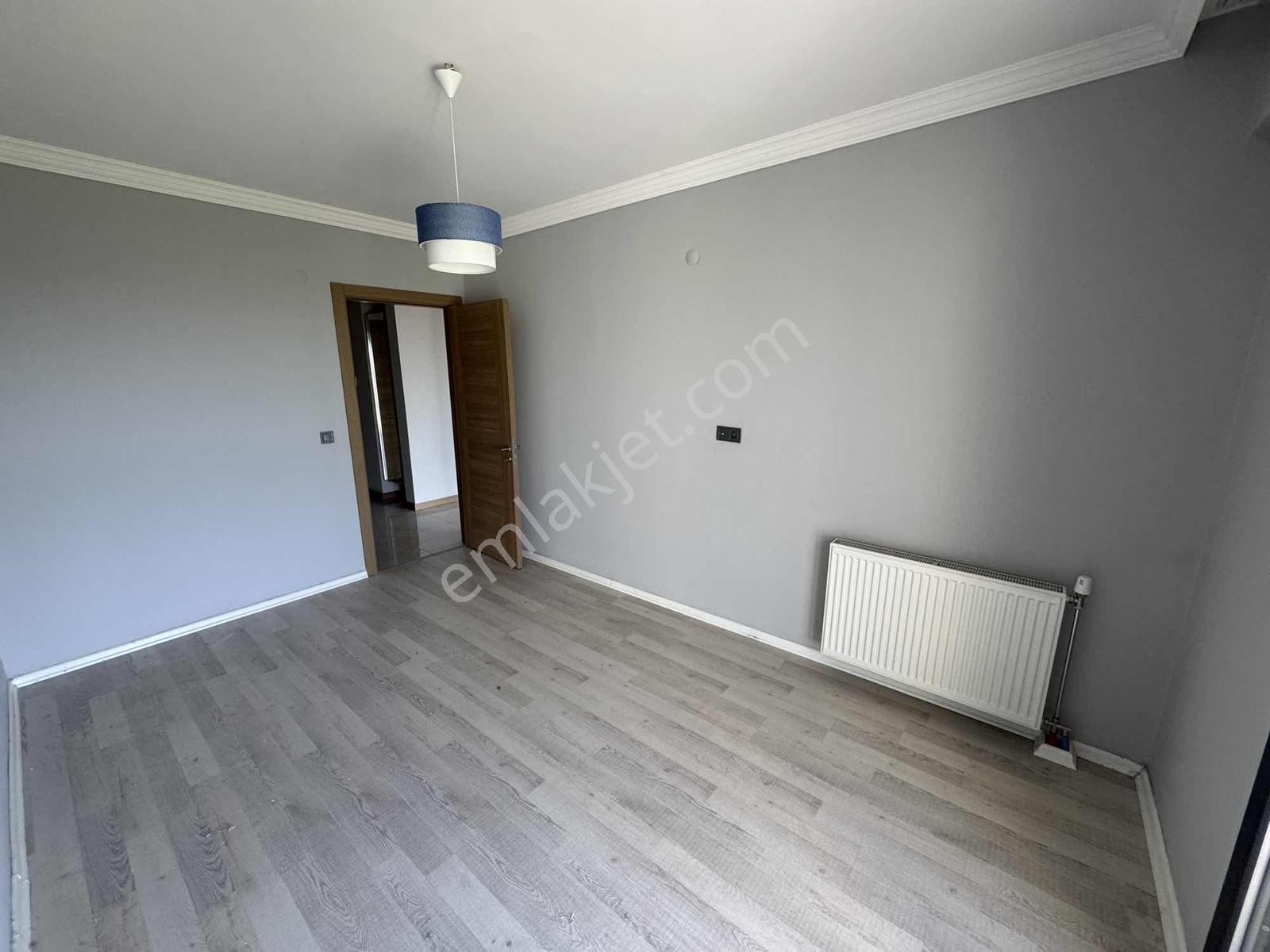 Torbalı Da İzban Yakını Havuzlu Sitede Kiralık 1+1 Daire - Görsel 5