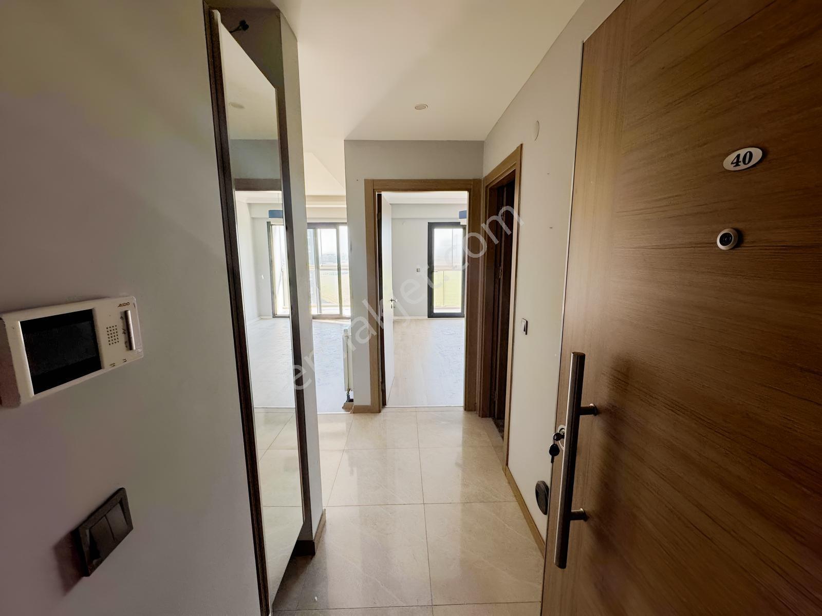 Torbalı Da İzban Yakını Havuzlu Sitede Kiralık 1+1 Daire - Görsel 17