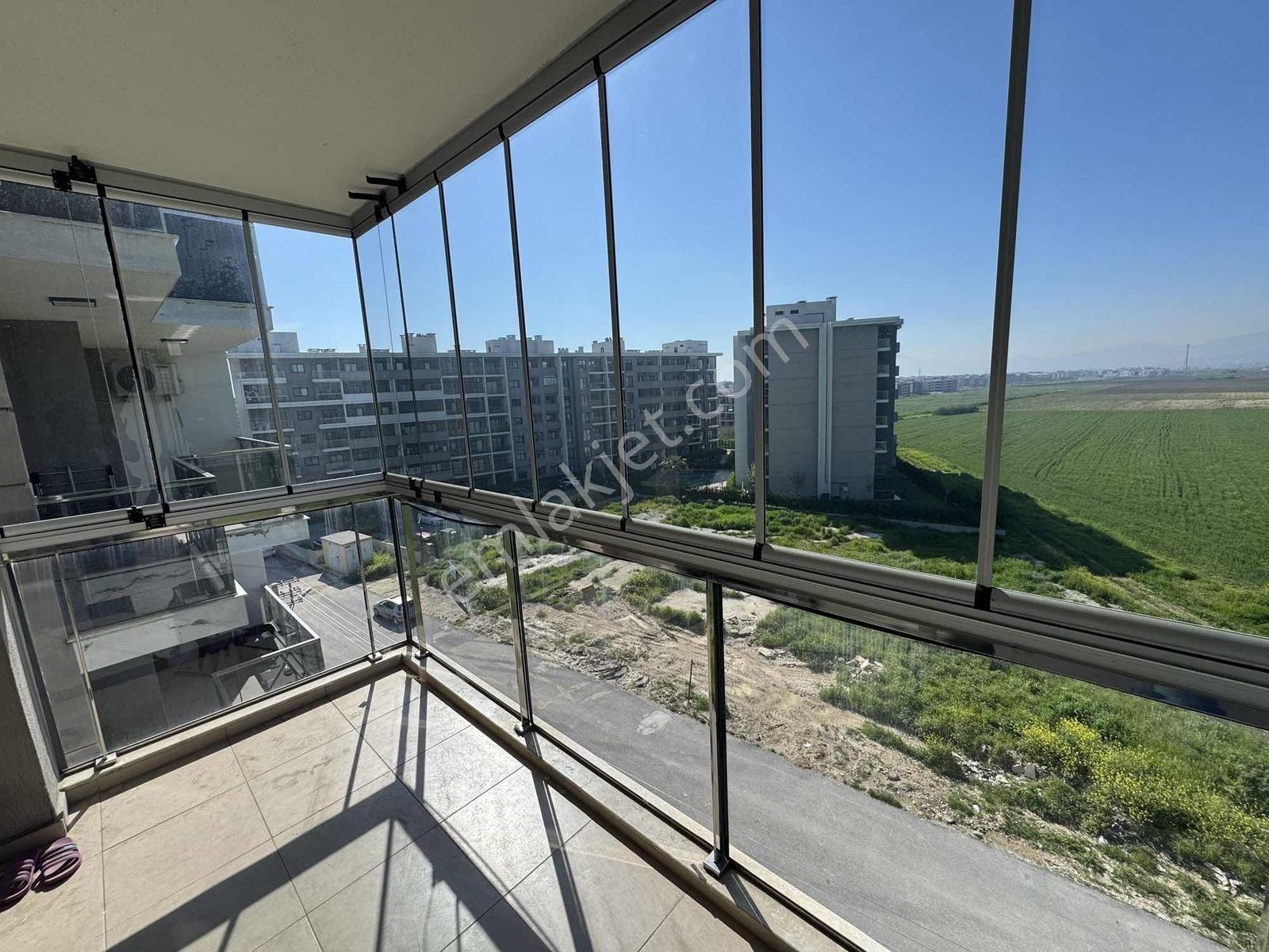 Torbalı Da İzban Yakını Havuzlu Sitede Kiralık 1+1 Daire - Görsel 11