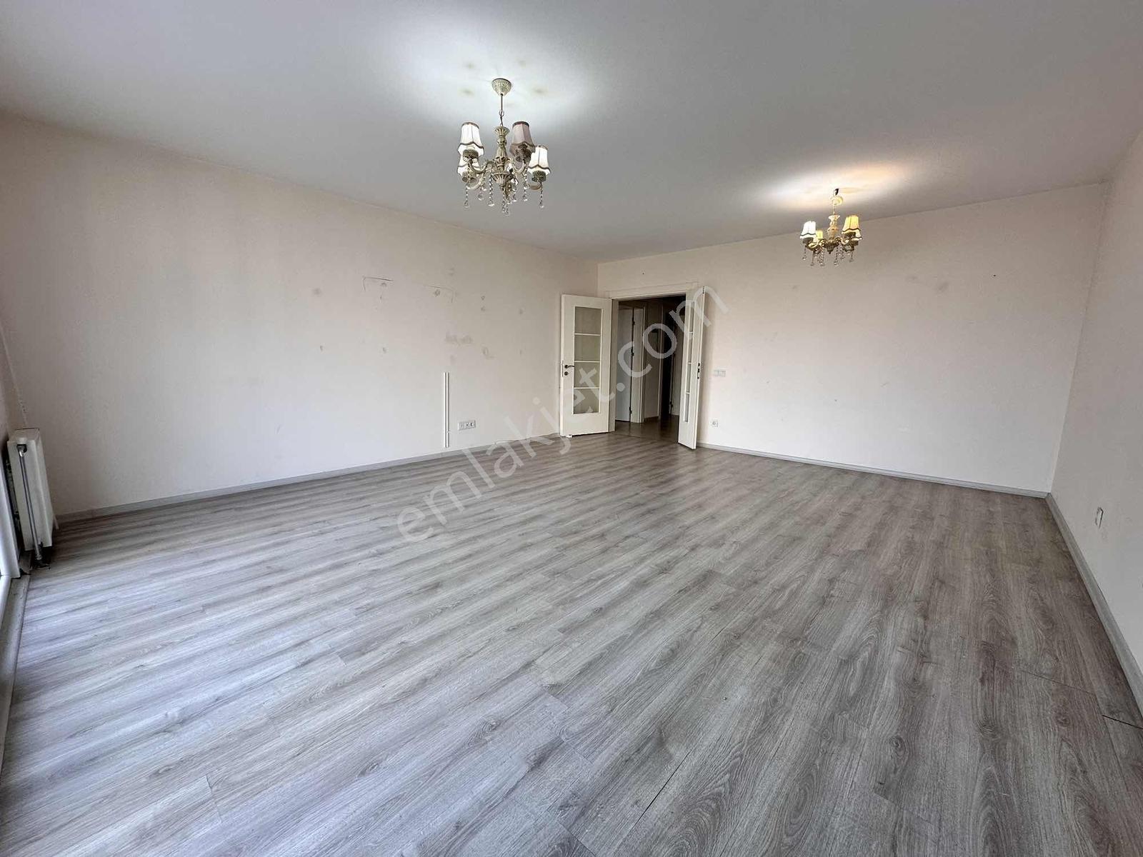 Palmiye Konakları Temiz 145m2 Cadde Cepheli 2+1 Kiralık - Görsel 7