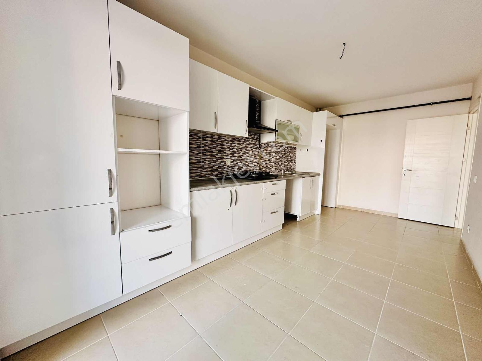 Palmiye Konakları Temiz 145m2 Cadde Cepheli 2+1 Kiralık - Görsel 13