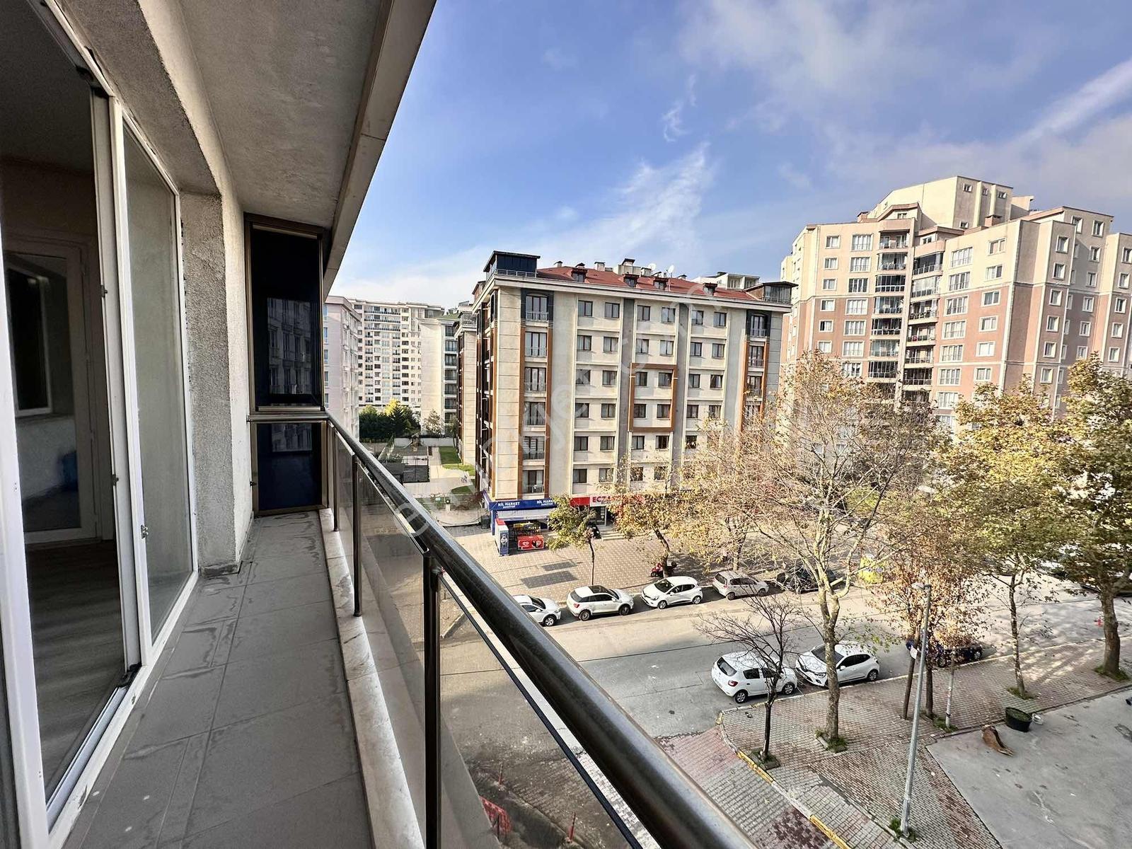 Palmiye Konakları Temiz 145m2 Cadde Cepheli 2+1 Kiralık - Görsel 8